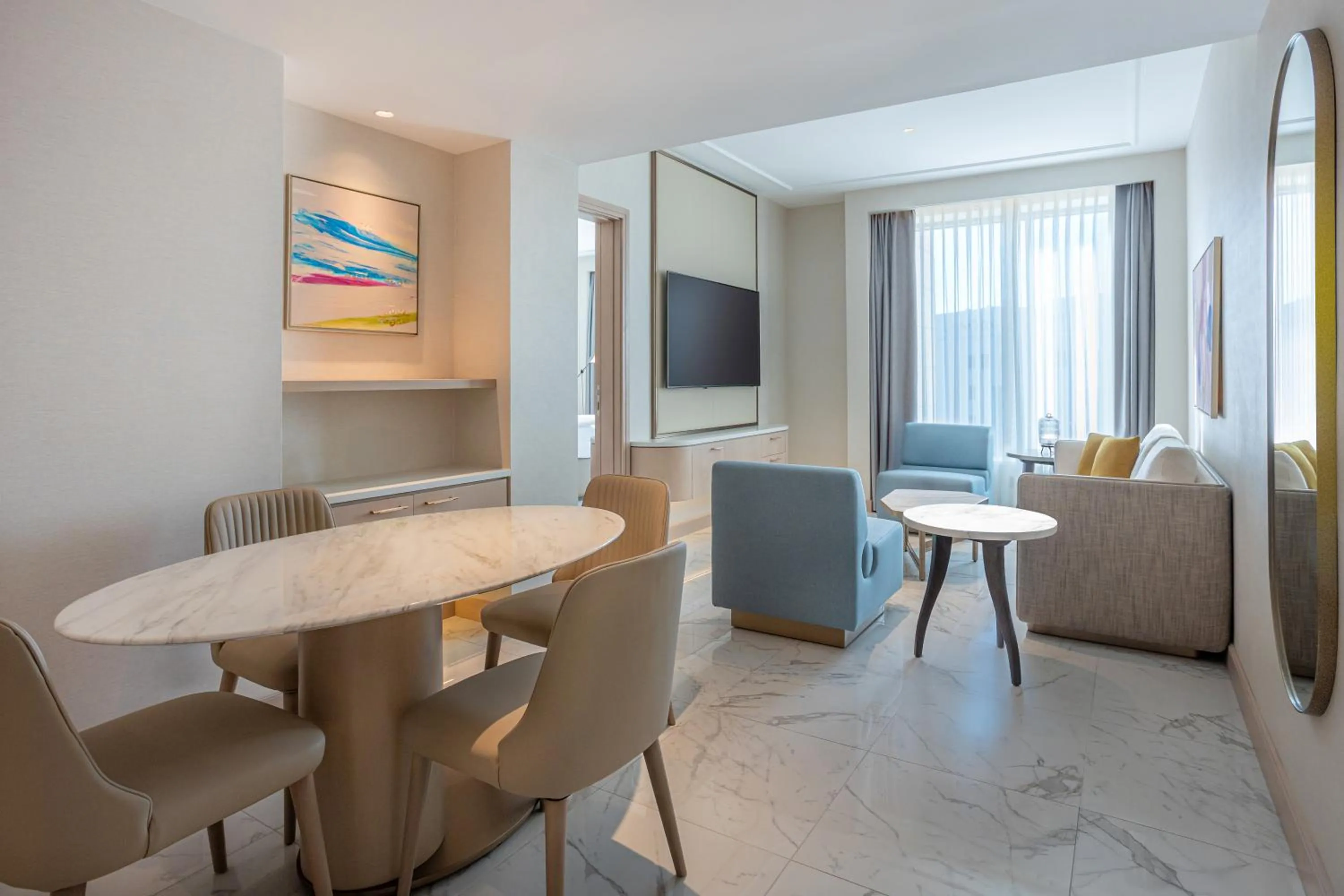 TV and multimedia in Signia by Hilton