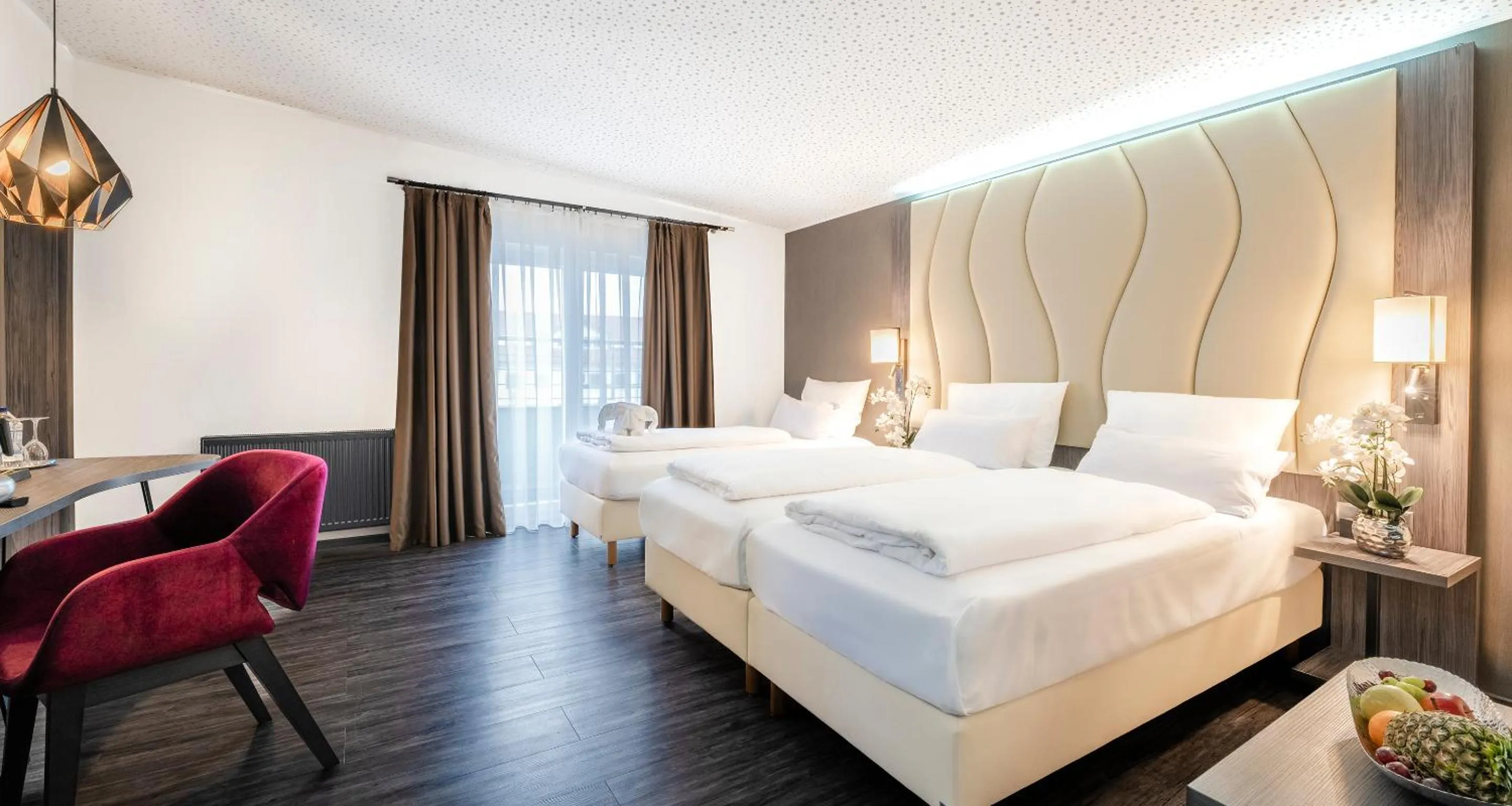 Photo of the whole room, Bed in PLAZA INN Heilbronn