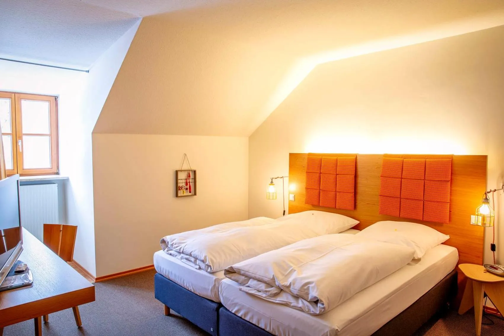 Photo of the whole room, Bed in Hotel Gut Schwaige