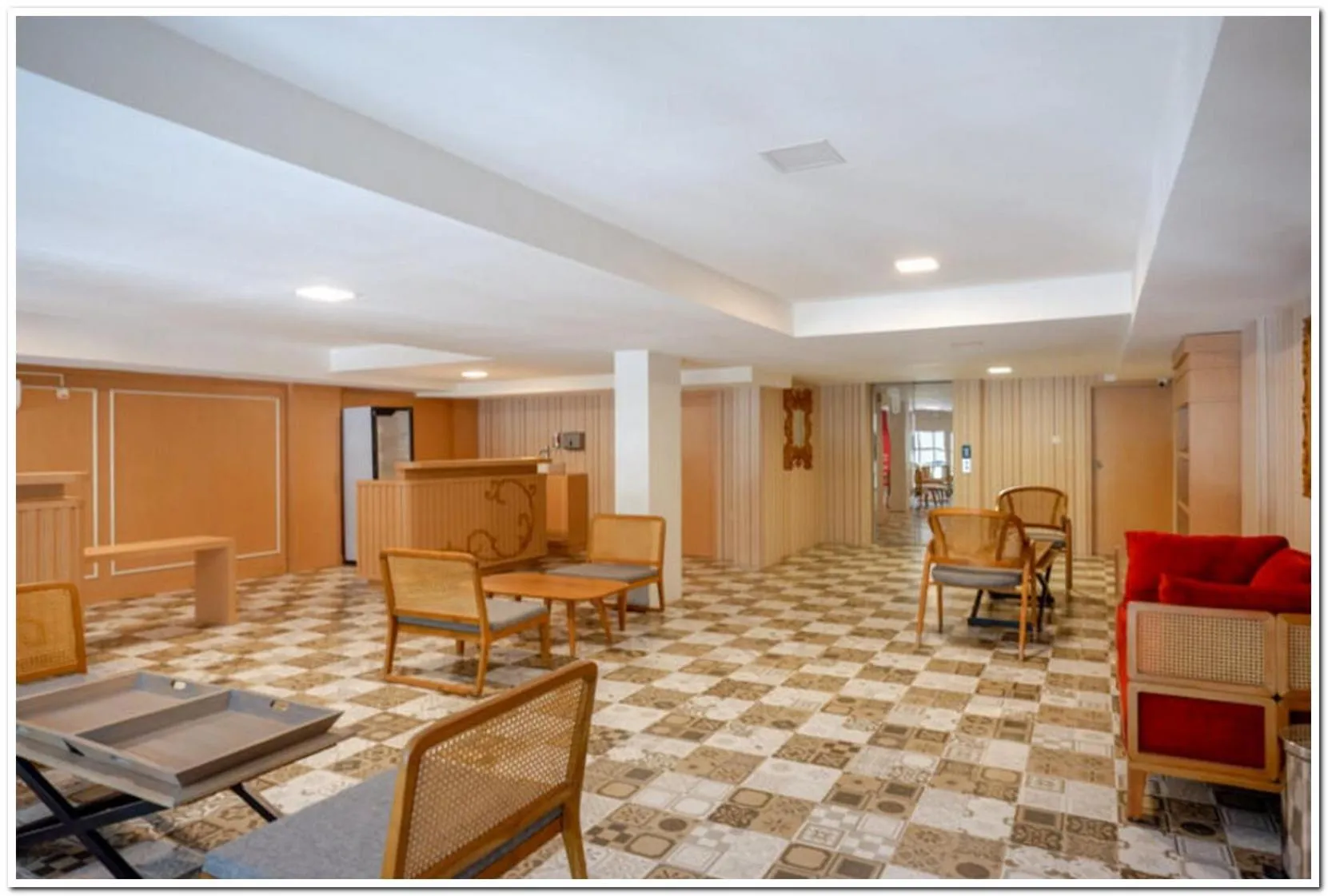 RedDoorz Plus @ Madukoro Raya Semarang