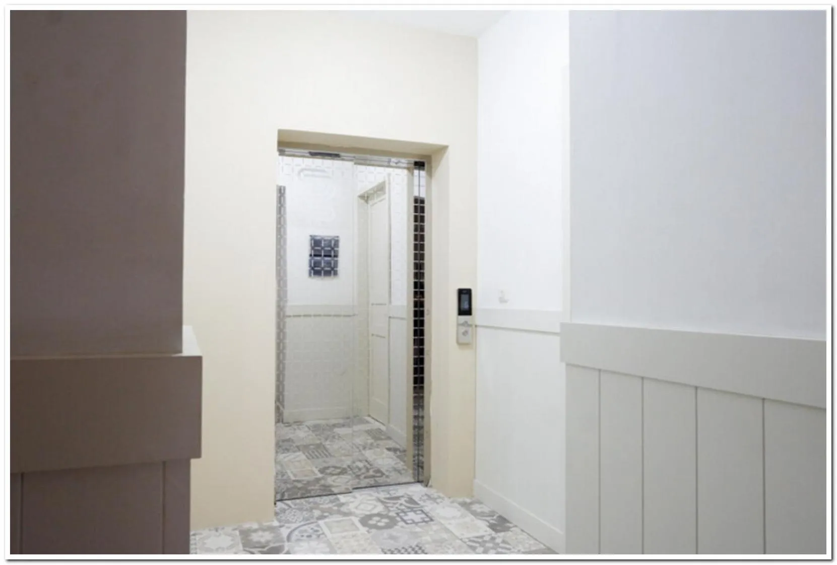 RedDoorz Plus @ Madukoro Raya Semarang