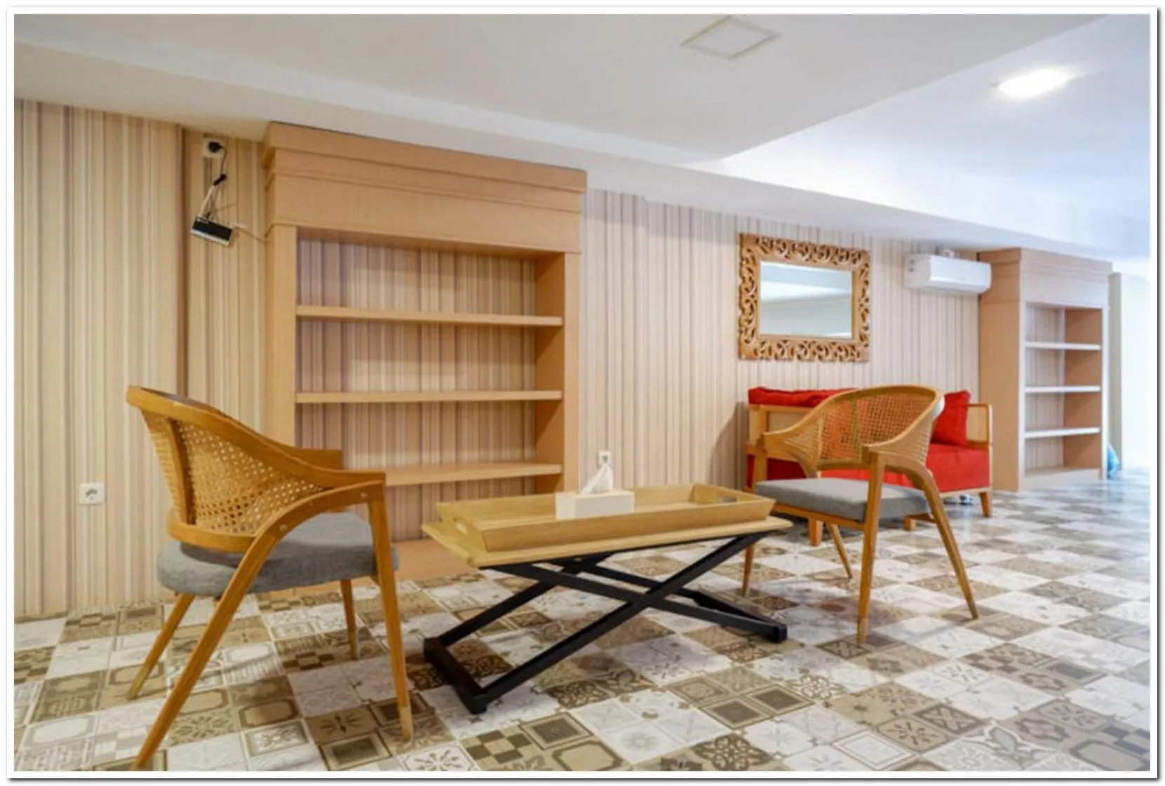 RedDoorz Plus @ Madukoro Raya Semarang