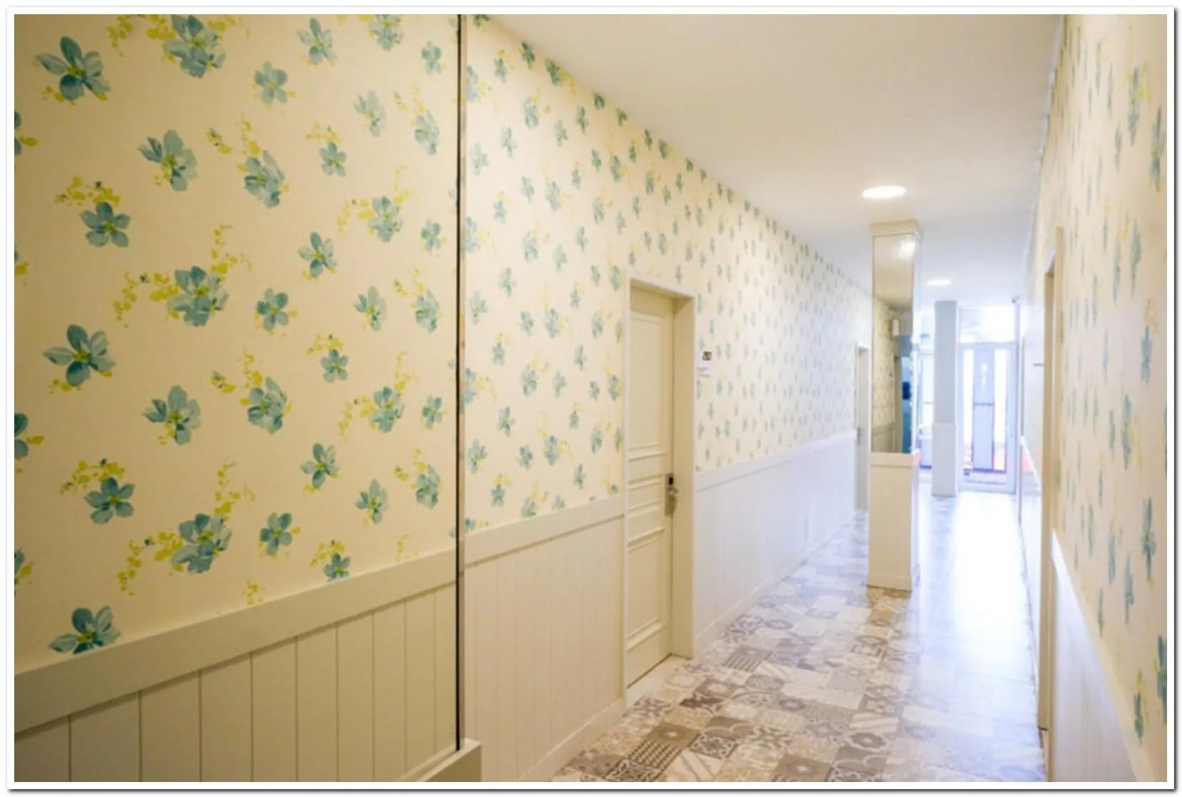 RedDoorz Plus @ Madukoro Raya Semarang