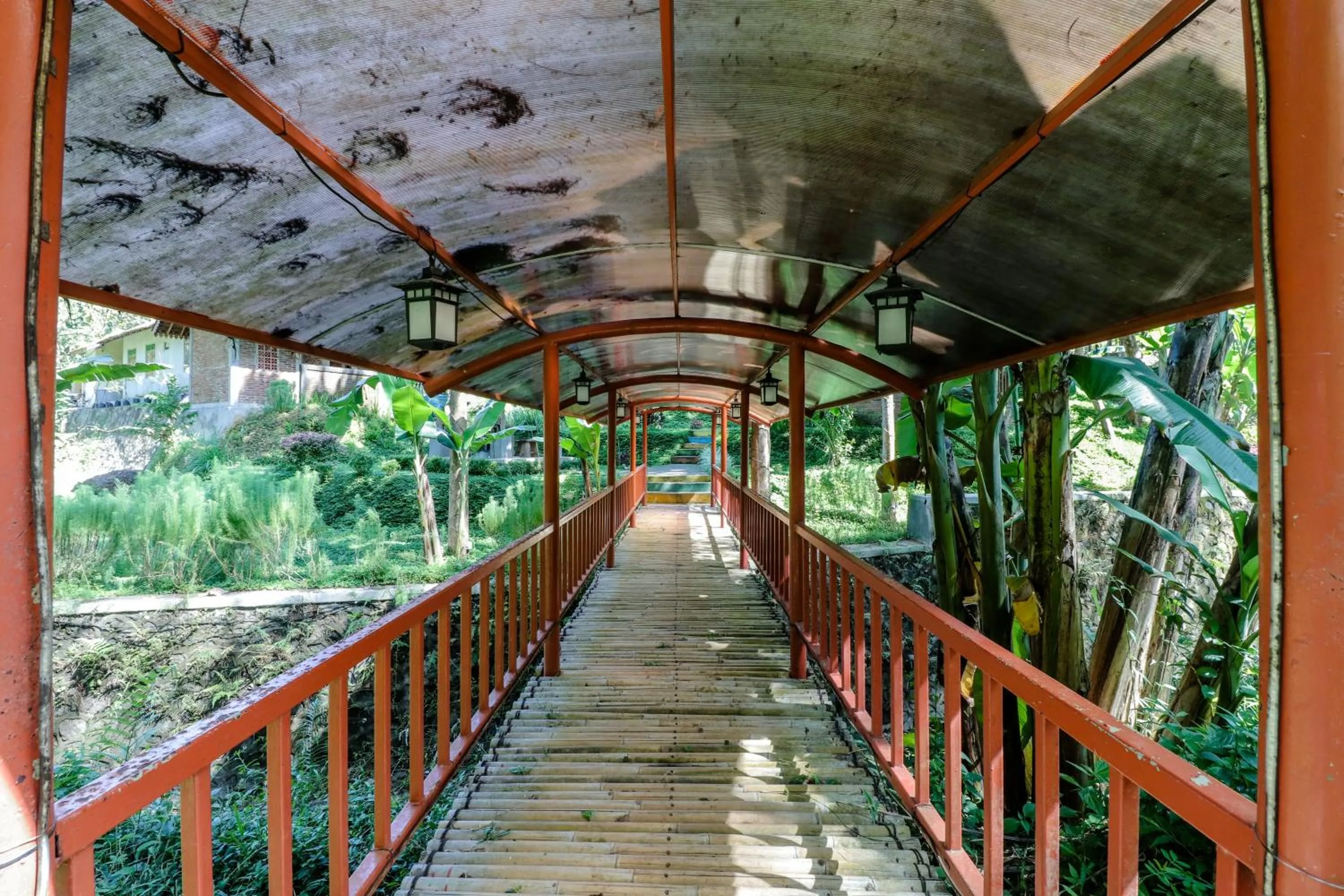 Other in Balkondes Kenalan