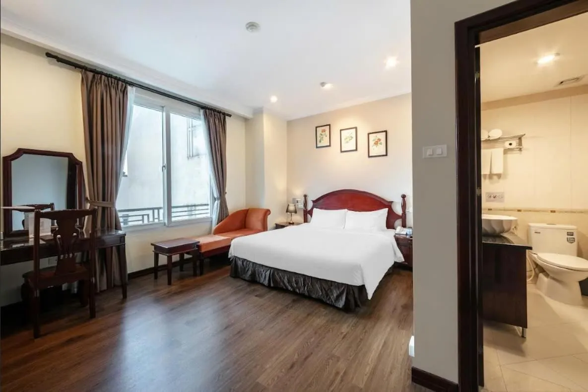 Bed in A25 Hotel - 15 Trần Quốc Toản