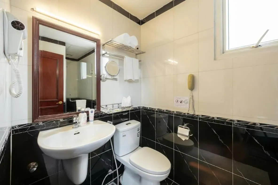 Bathroom in A25 Hotel - 15 Trần Quốc Toản
