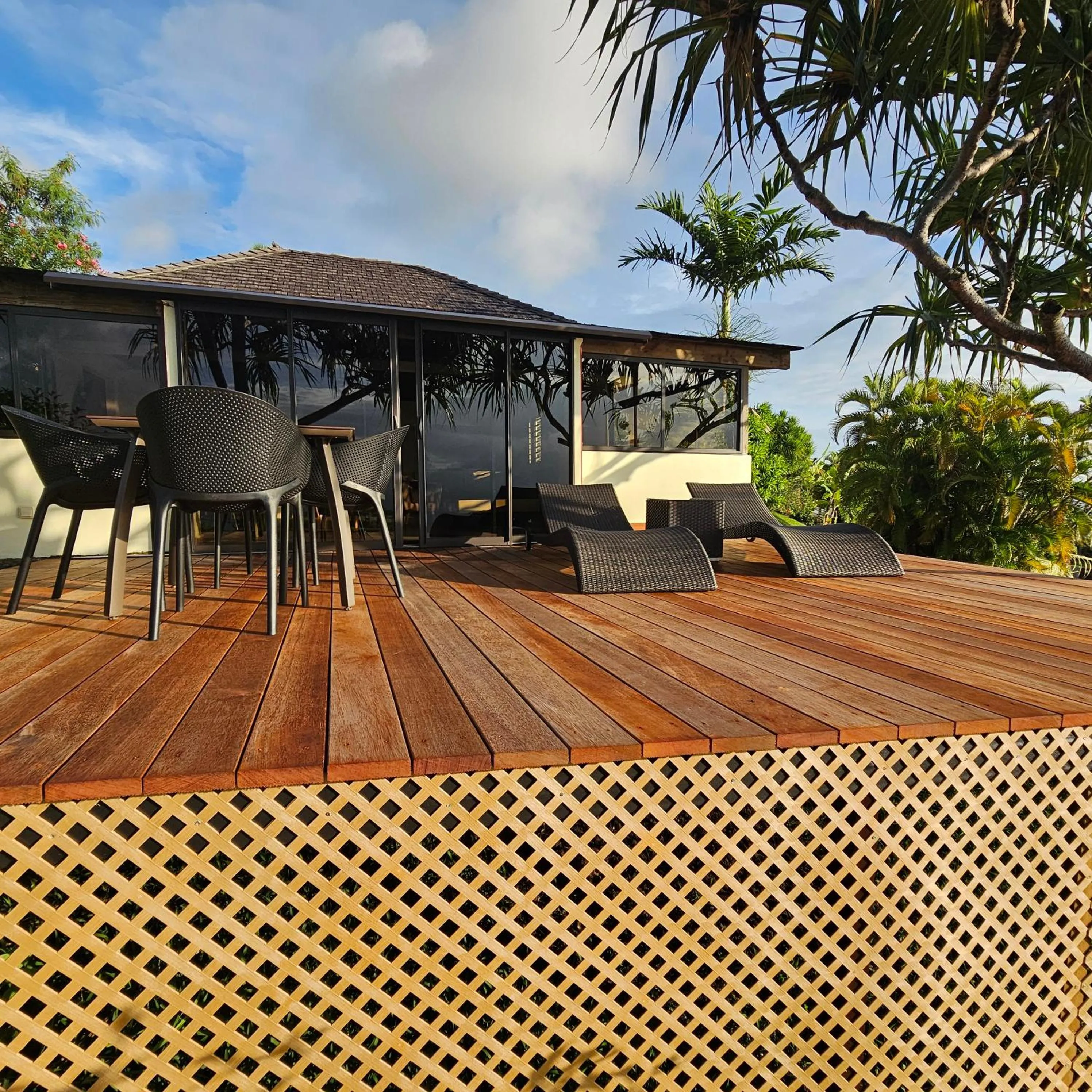 Property building in Jolie Maison Vue Ocean et Moorea