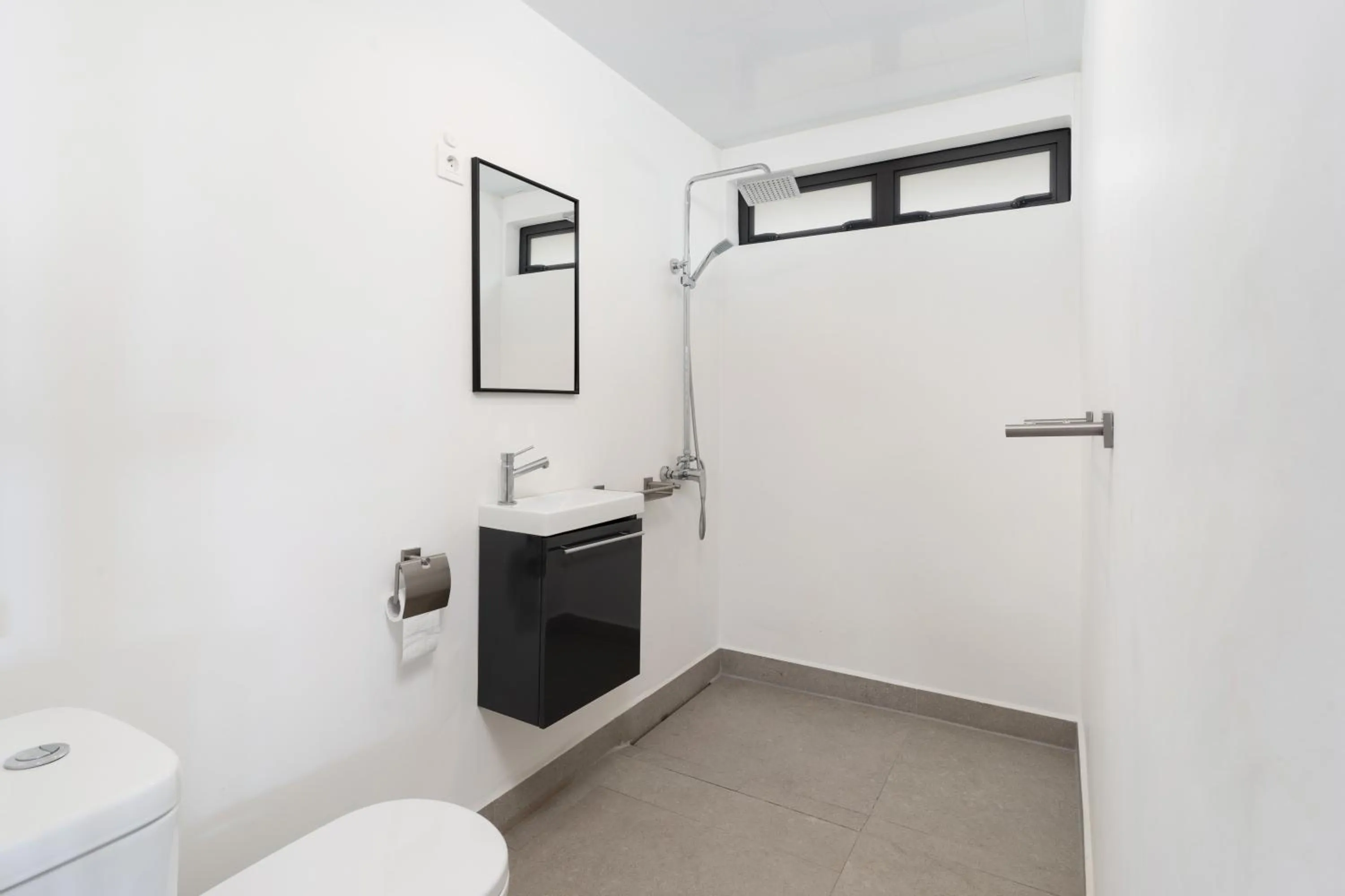 Shower in Jolie Maison Vue Ocean et Moorea