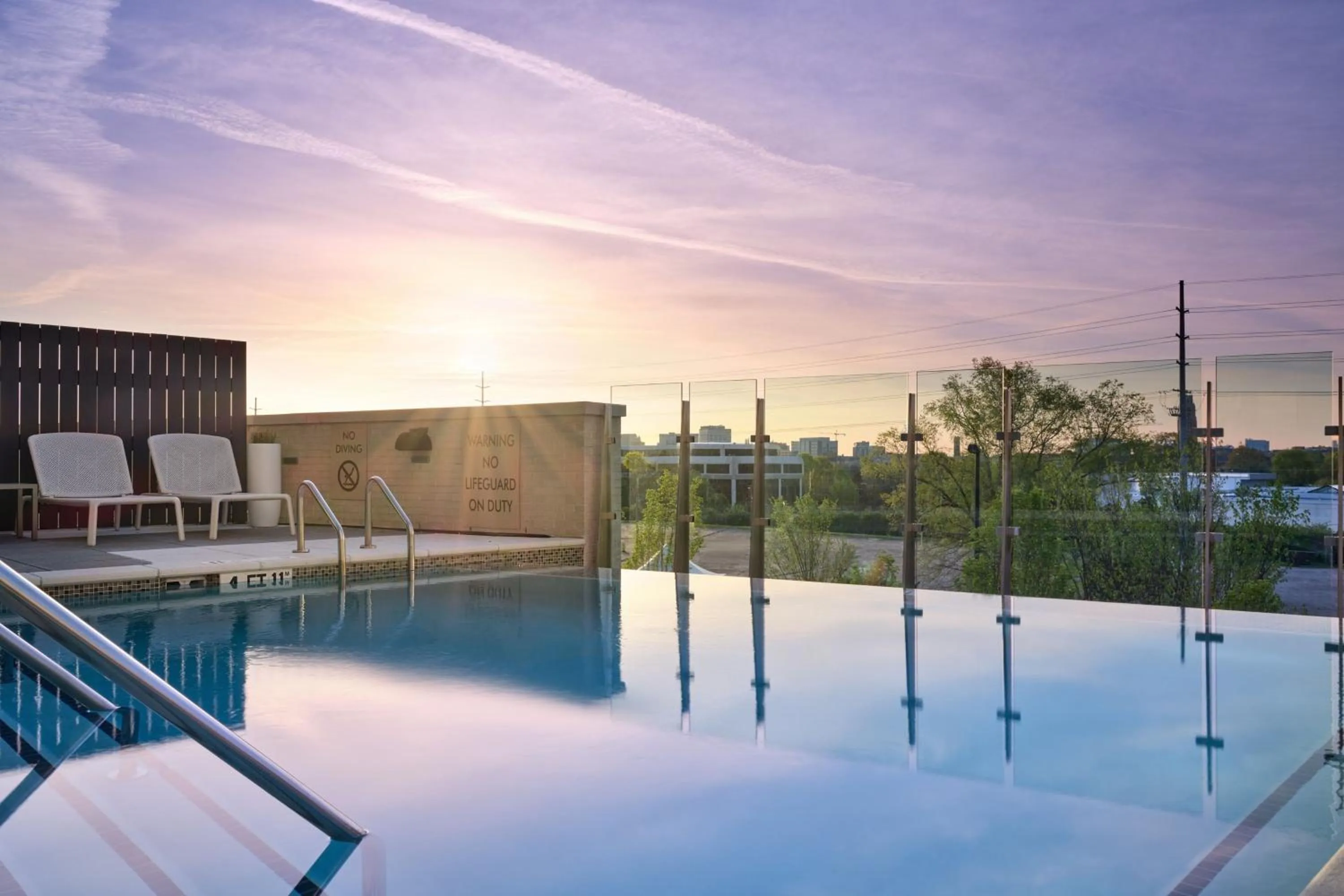 Swimming pool in Element Nashville Vanderbilt West End