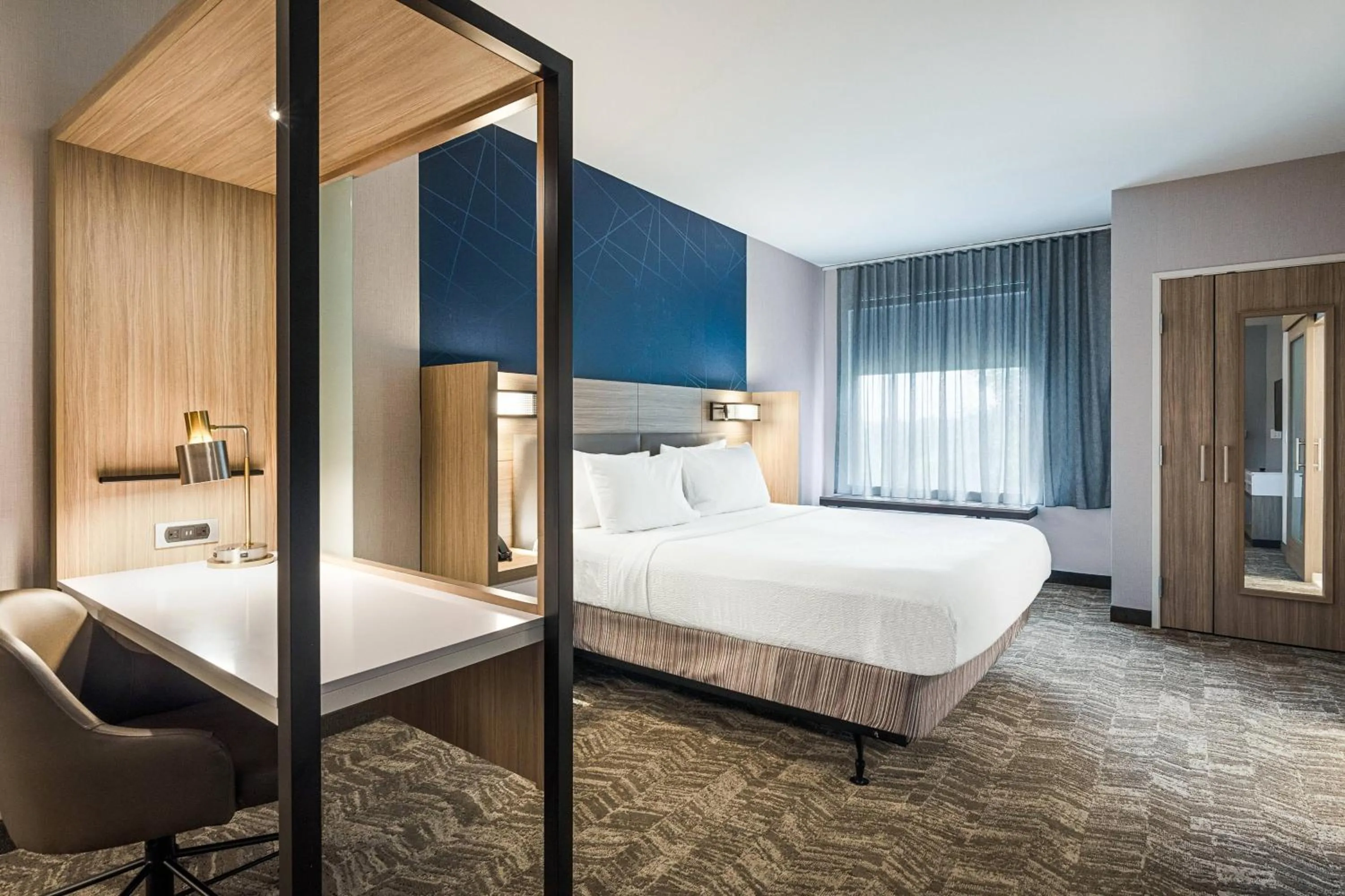 Photo of the whole room, Bed in SpringHill Suites By Marriott Charleston Airport & Convention Center