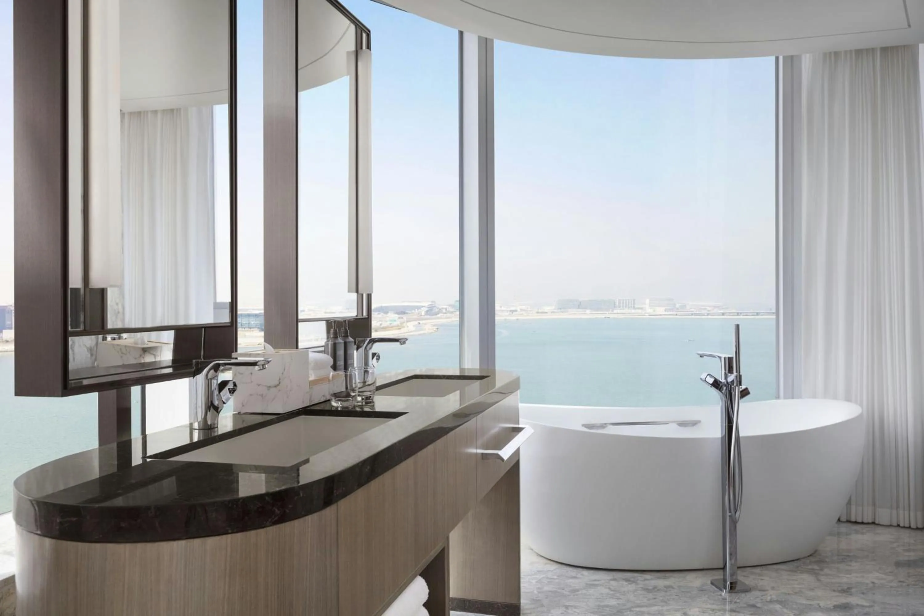 Bathroom in Sheraton Hong Kong Tung Chung Hotel