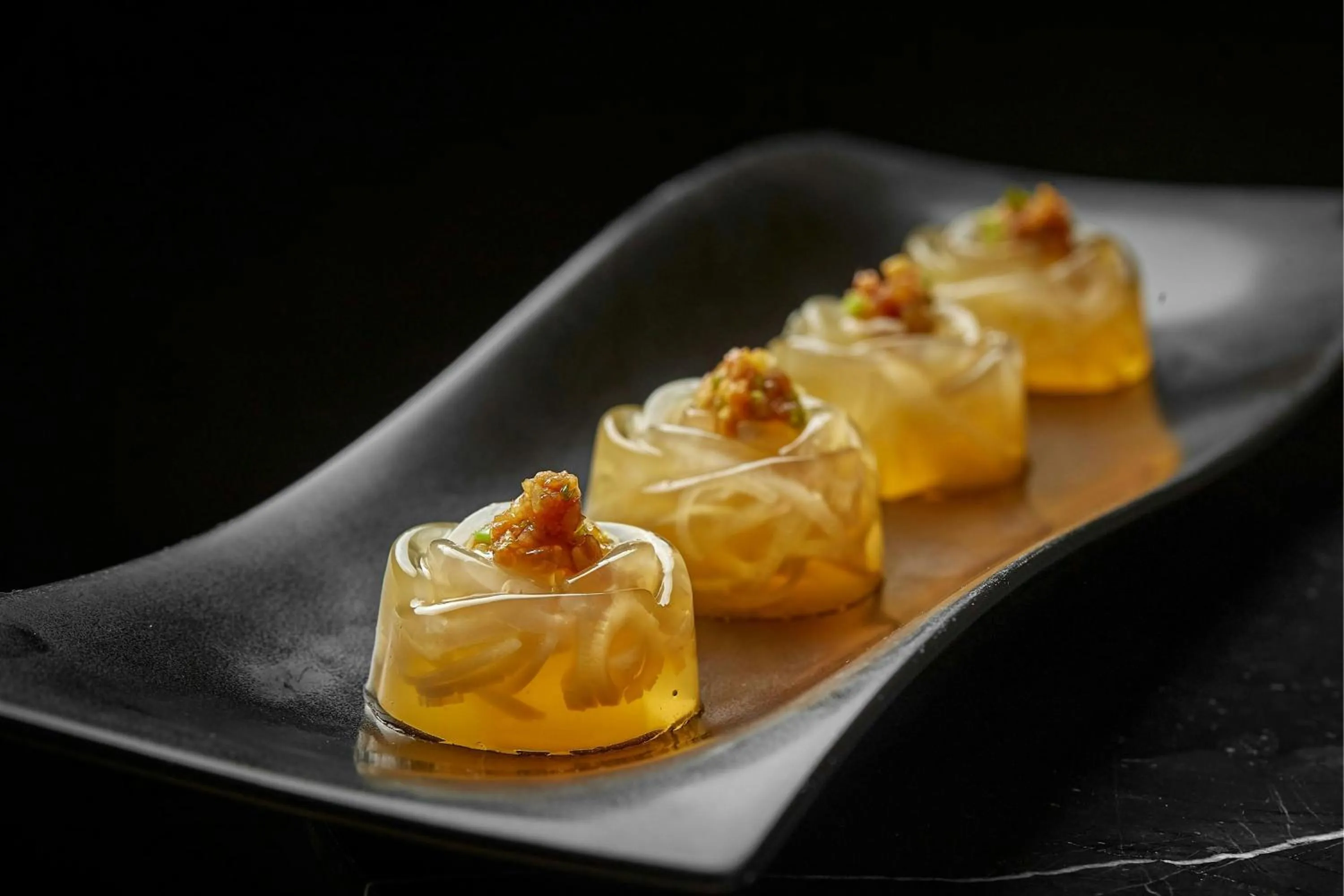 Restaurant/places to eat in Sheraton Hong Kong Tung Chung Hotel