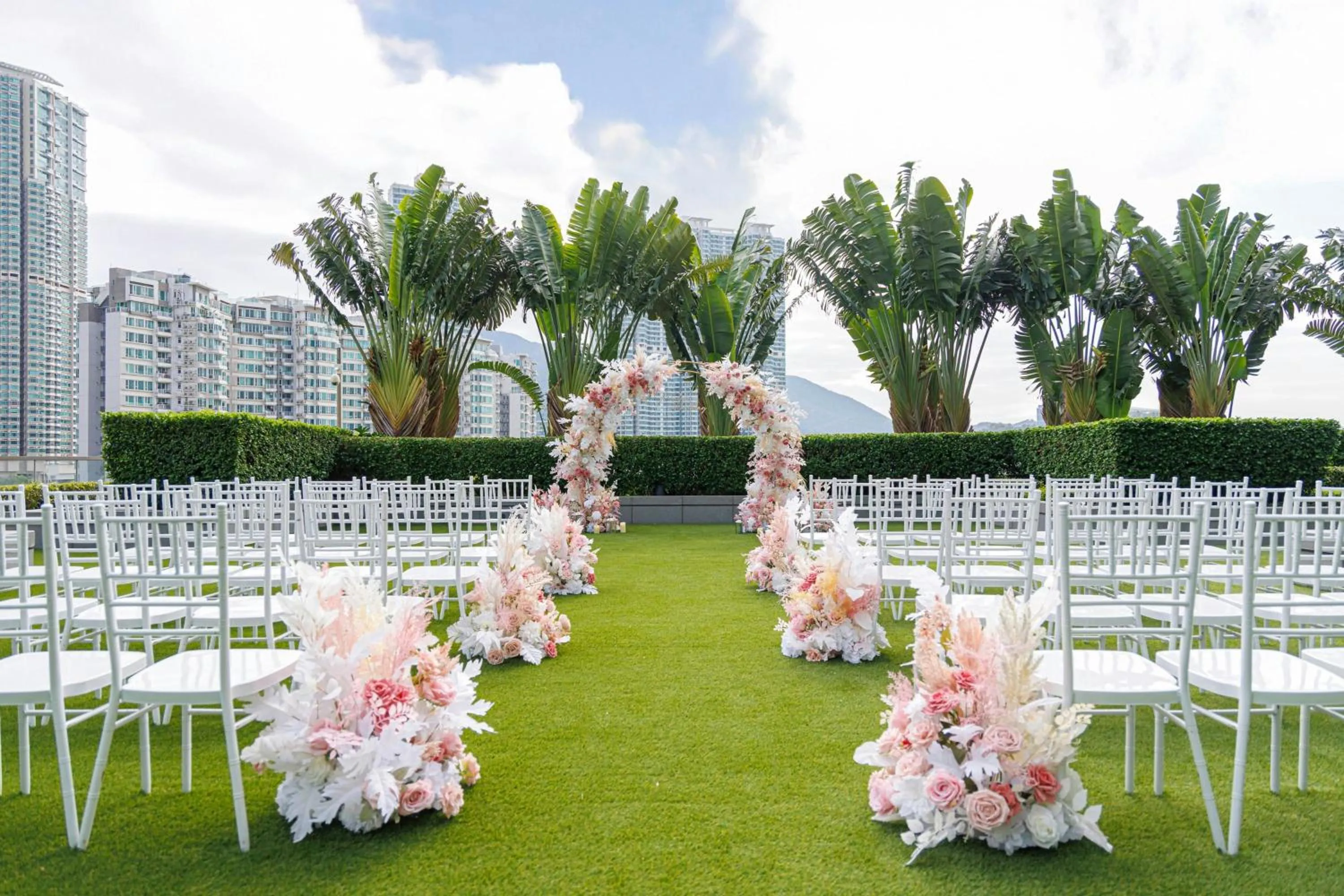 Banquet/Function facilities in Sheraton Hong Kong Tung Chung Hotel