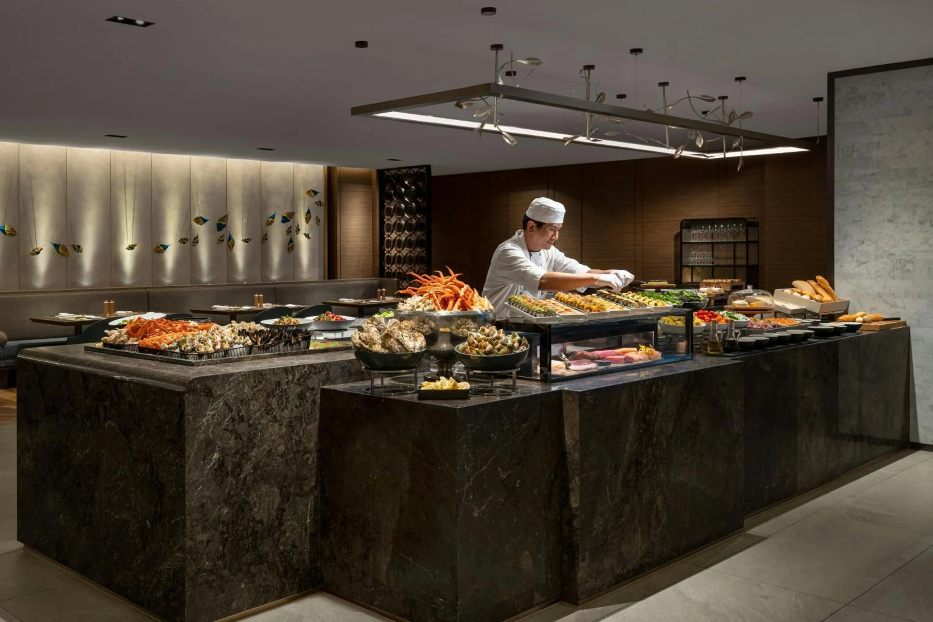 Restaurant/places to eat in Sheraton Hong Kong Tung Chung Hotel