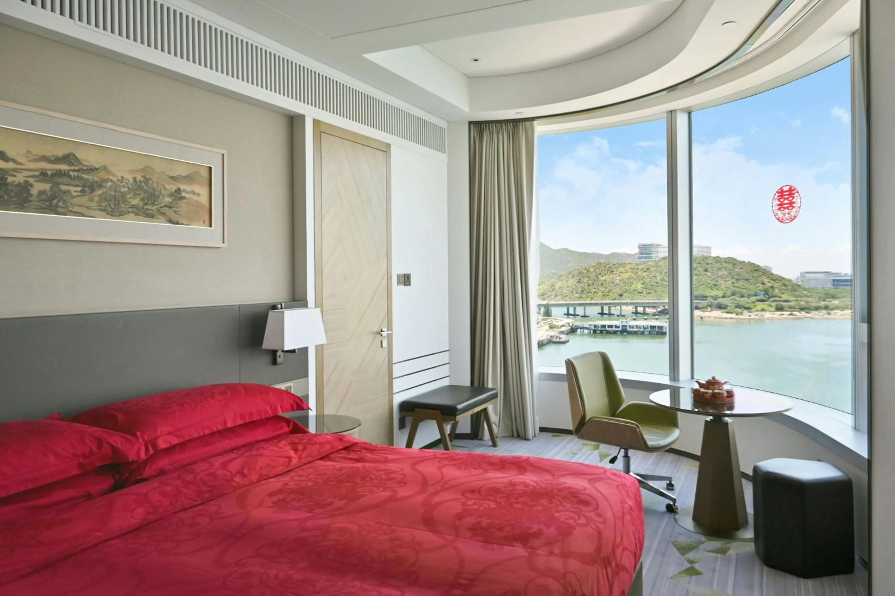 Banquet/Function facilities, Bed in Sheraton Hong Kong Tung Chung Hotel
