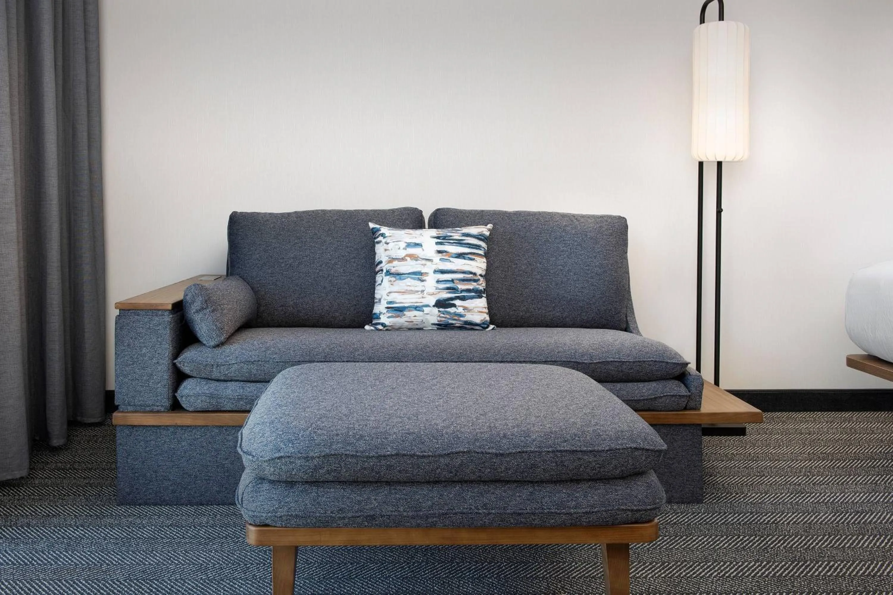 Photo of the whole room in Courtyard by Marriott Indianapolis Plainfield