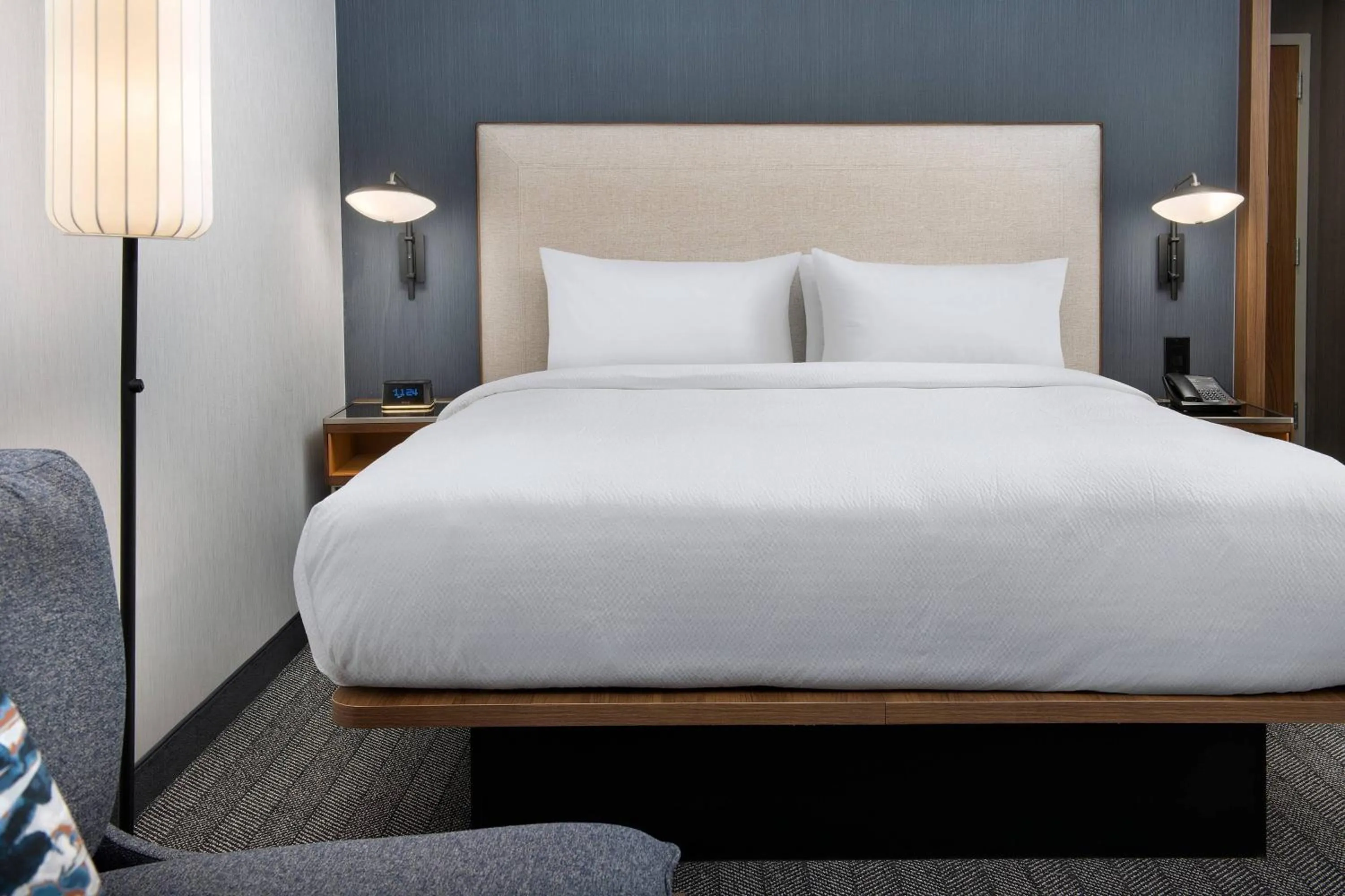 Photo of the whole room, Bed in Courtyard by Marriott Indianapolis Plainfield