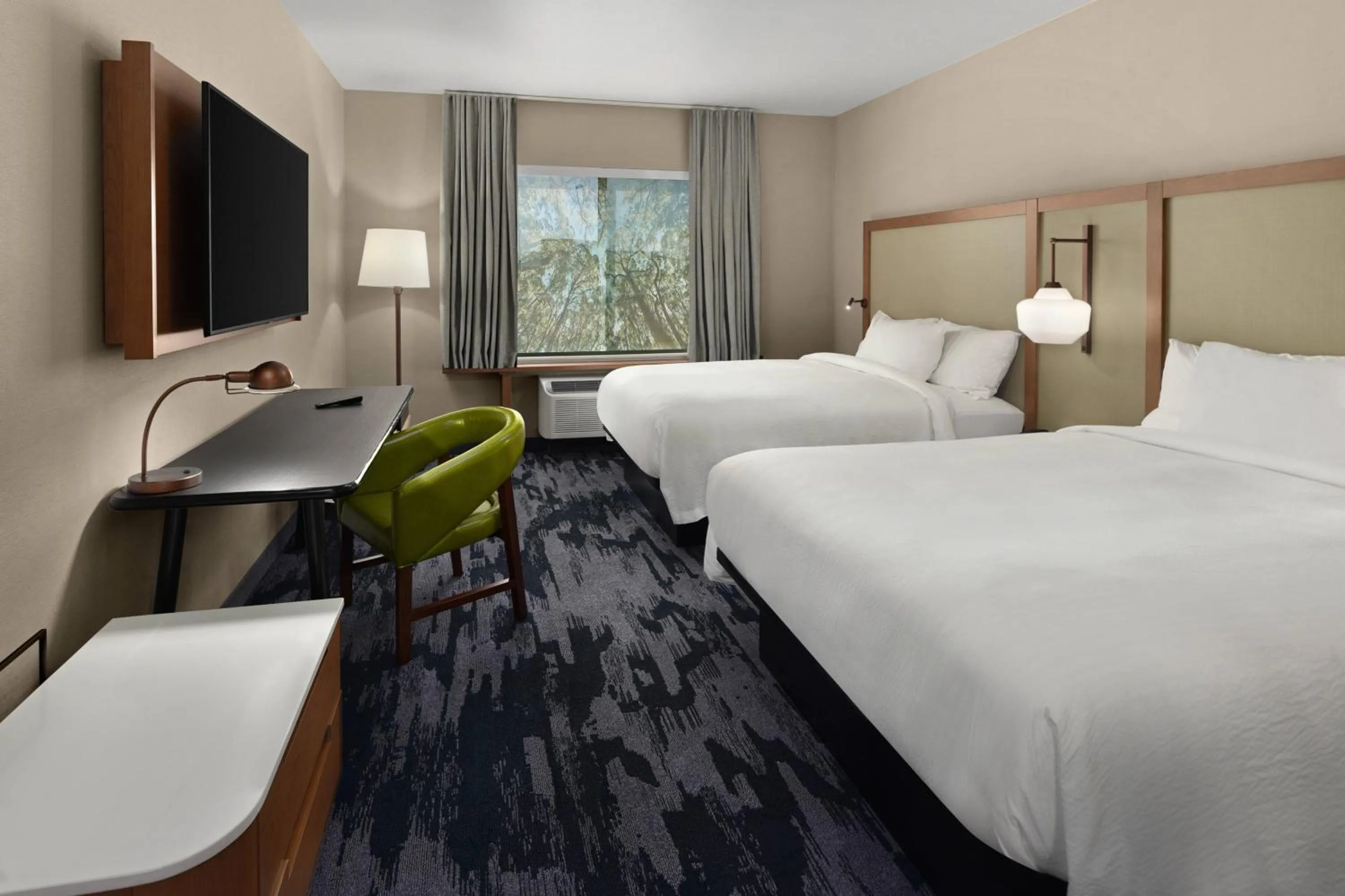 Photo of the whole room, Bed in Fairfield by Marriott Inn & Suites Anaheim Los Alamitos