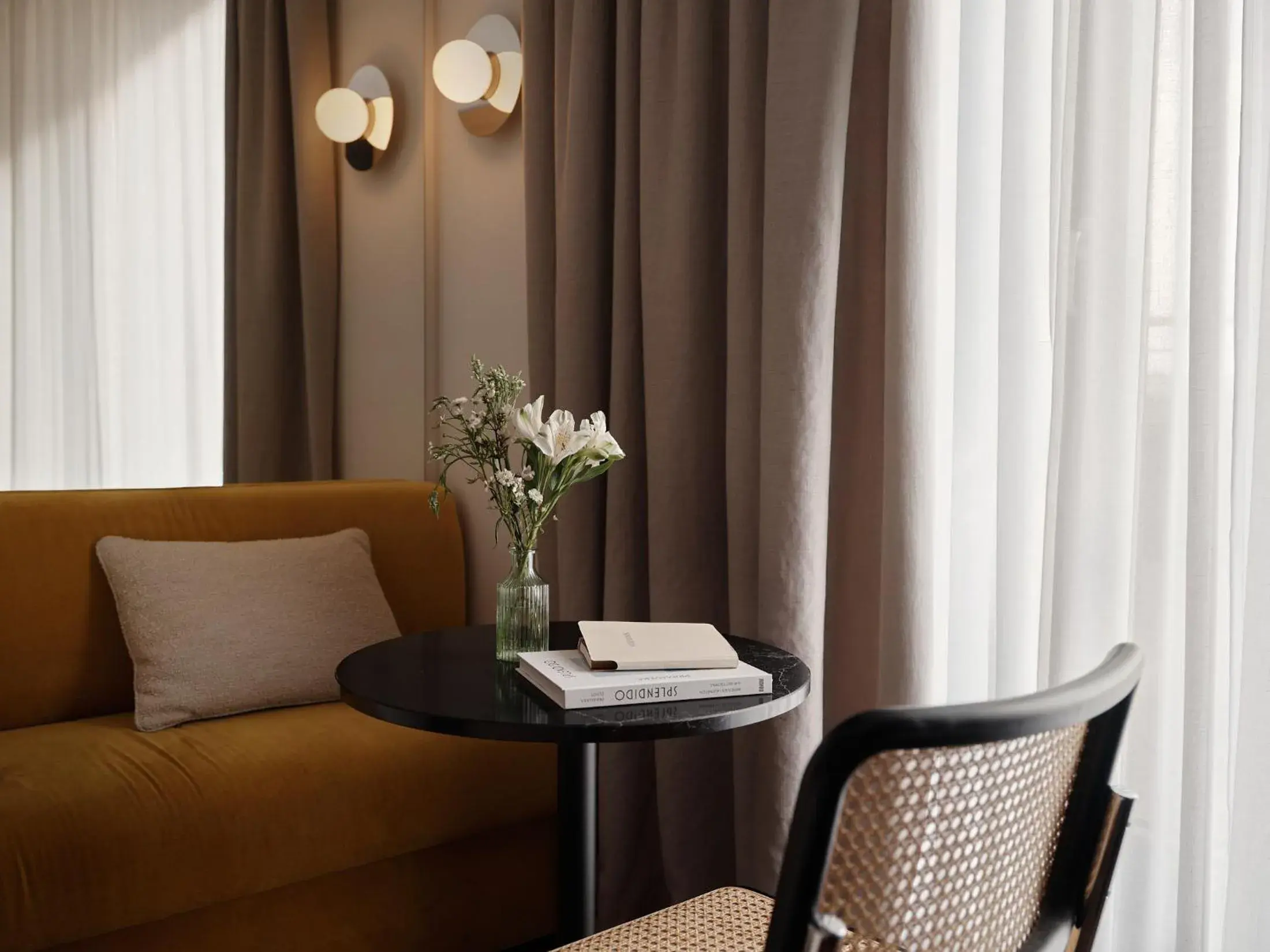 Bob W Münchner Freiheit Bob W Münchner Freiheit