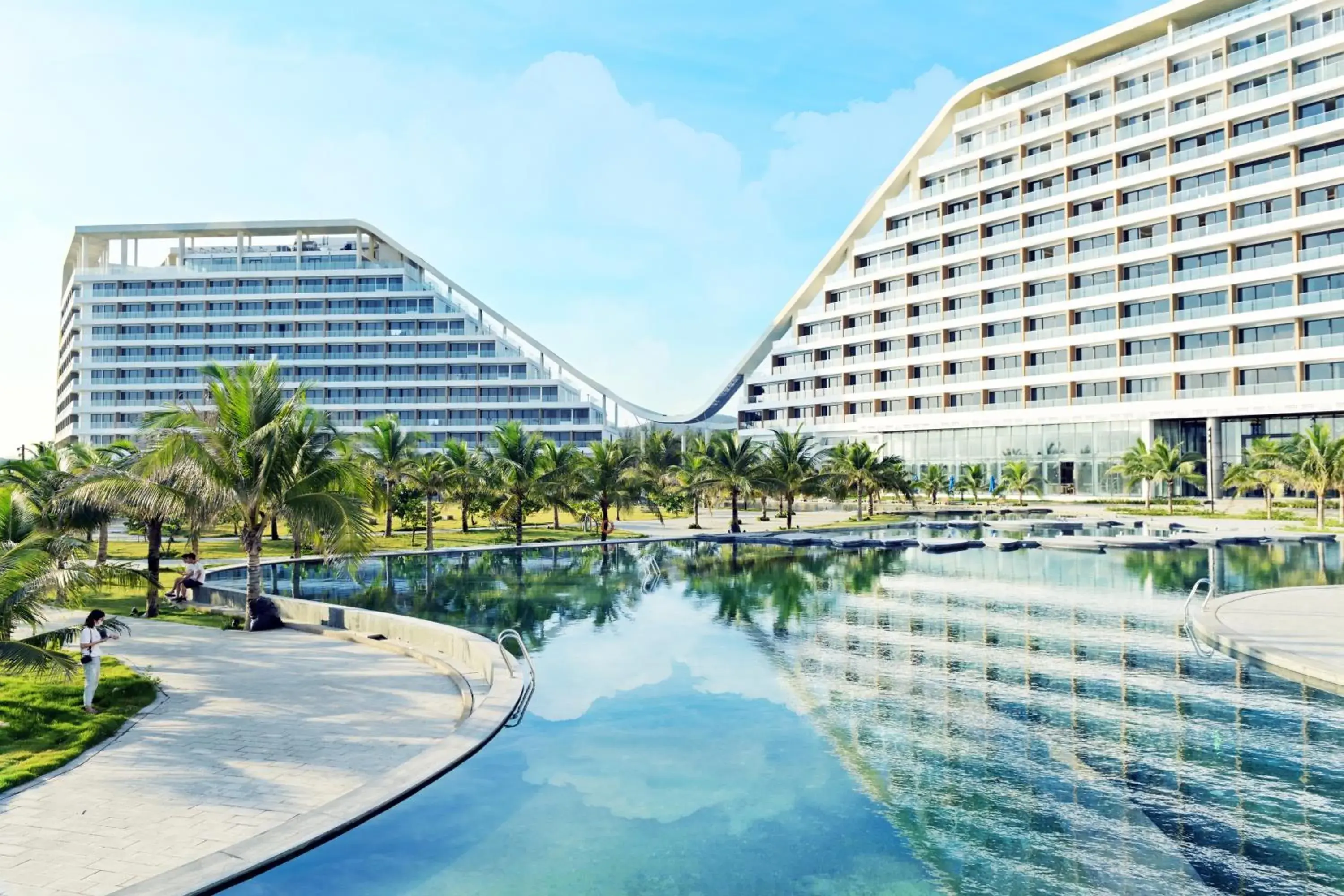 Swimming pool in FLC Grand Hotel Quy Nhon Swimming pool in FLC Grand Hotel Quy Nhon