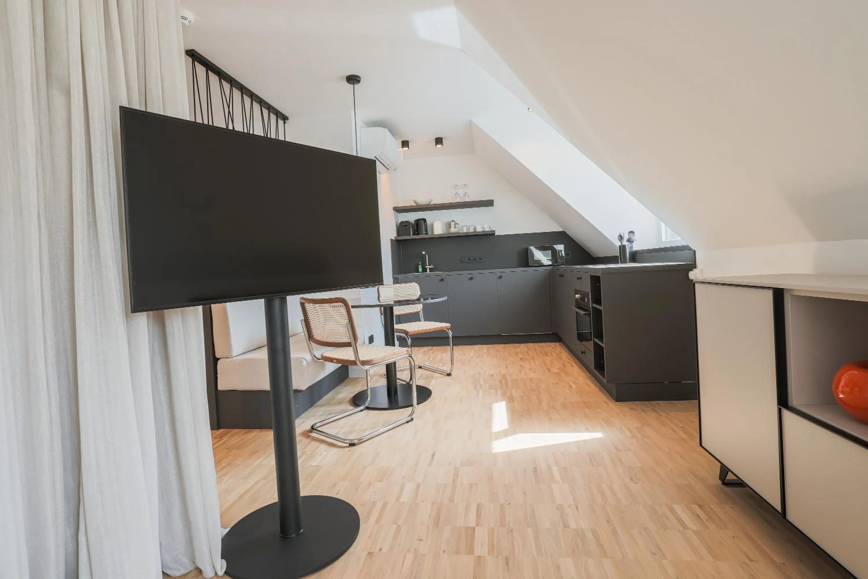 TV and multimedia in HApato