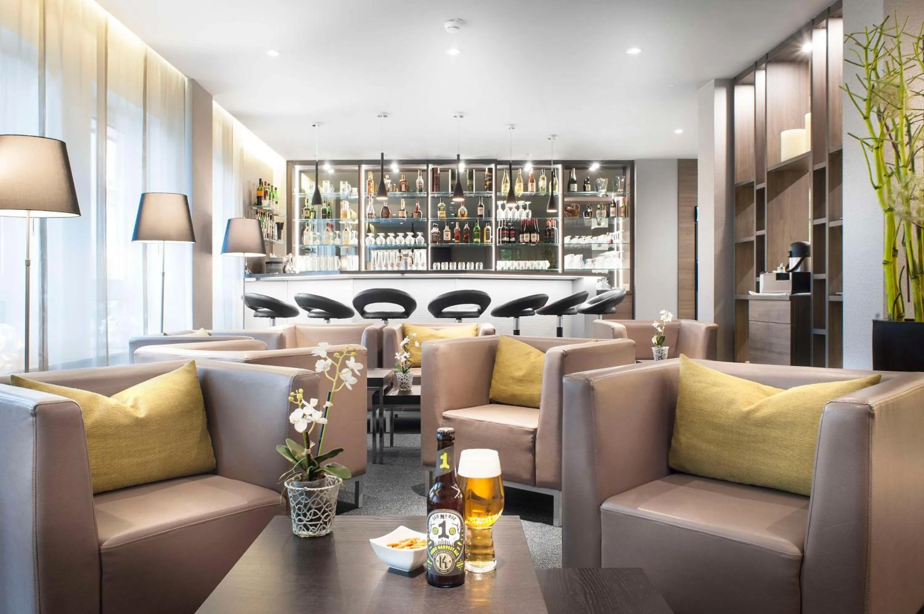 Lobby or reception in Best Western Hotel Favorit