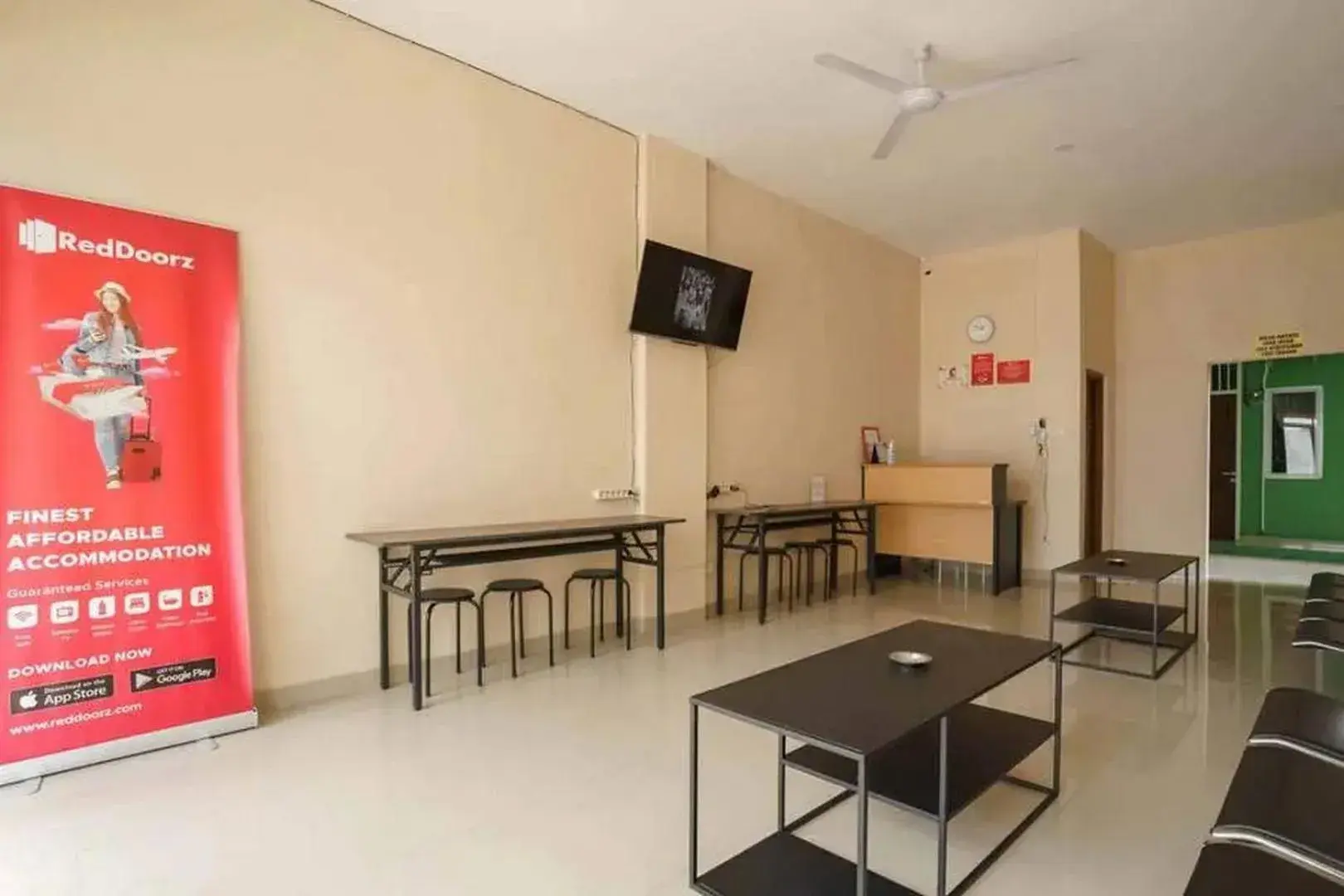 Lobby or reception in RedDoorz near UBL Lampung 2 Lobby or reception in RedDoorz near UBL Lampung 2