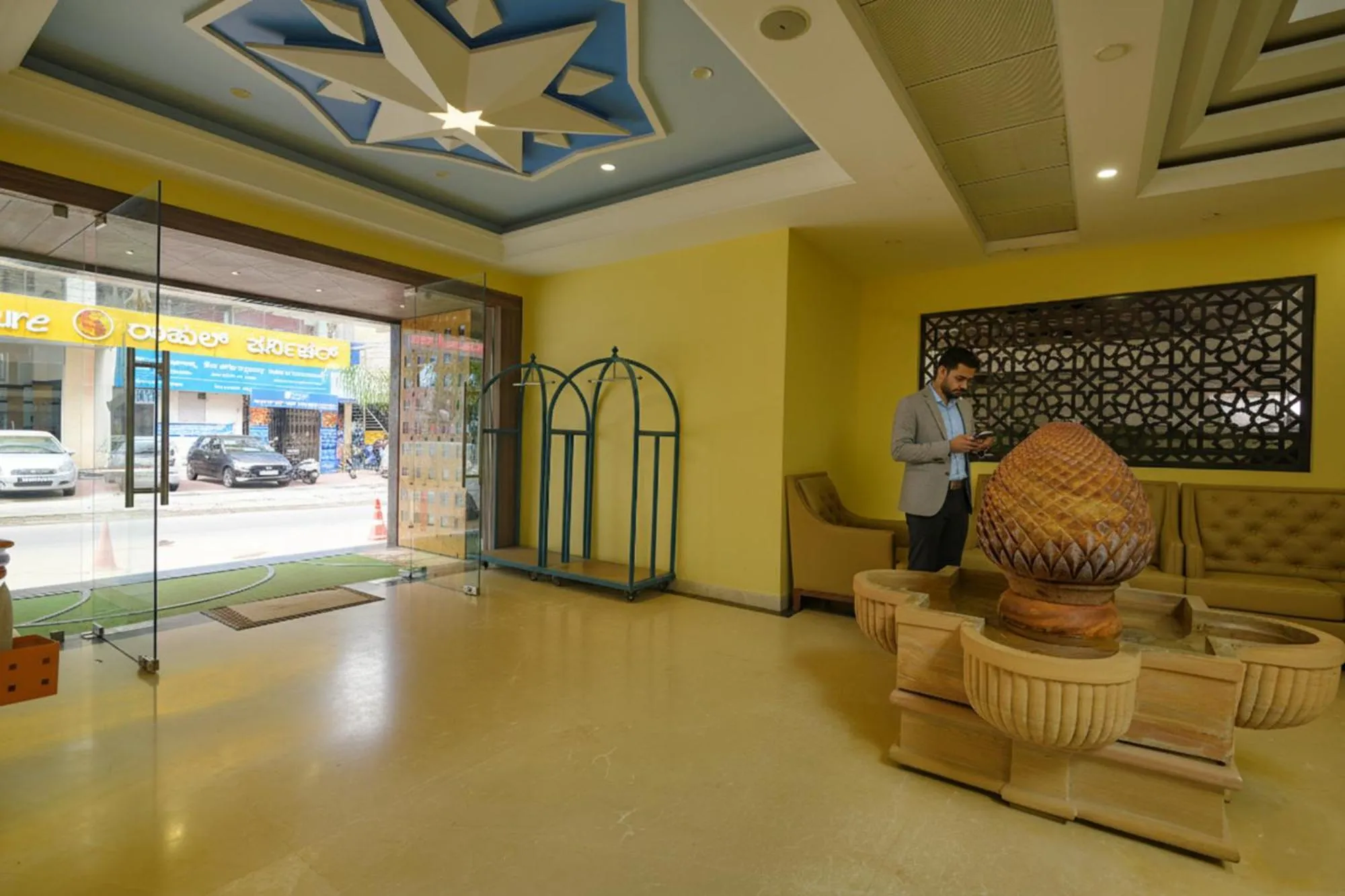 Seating area in Via Phoenix Resorts - Nr M Chinnaswamy Stadium