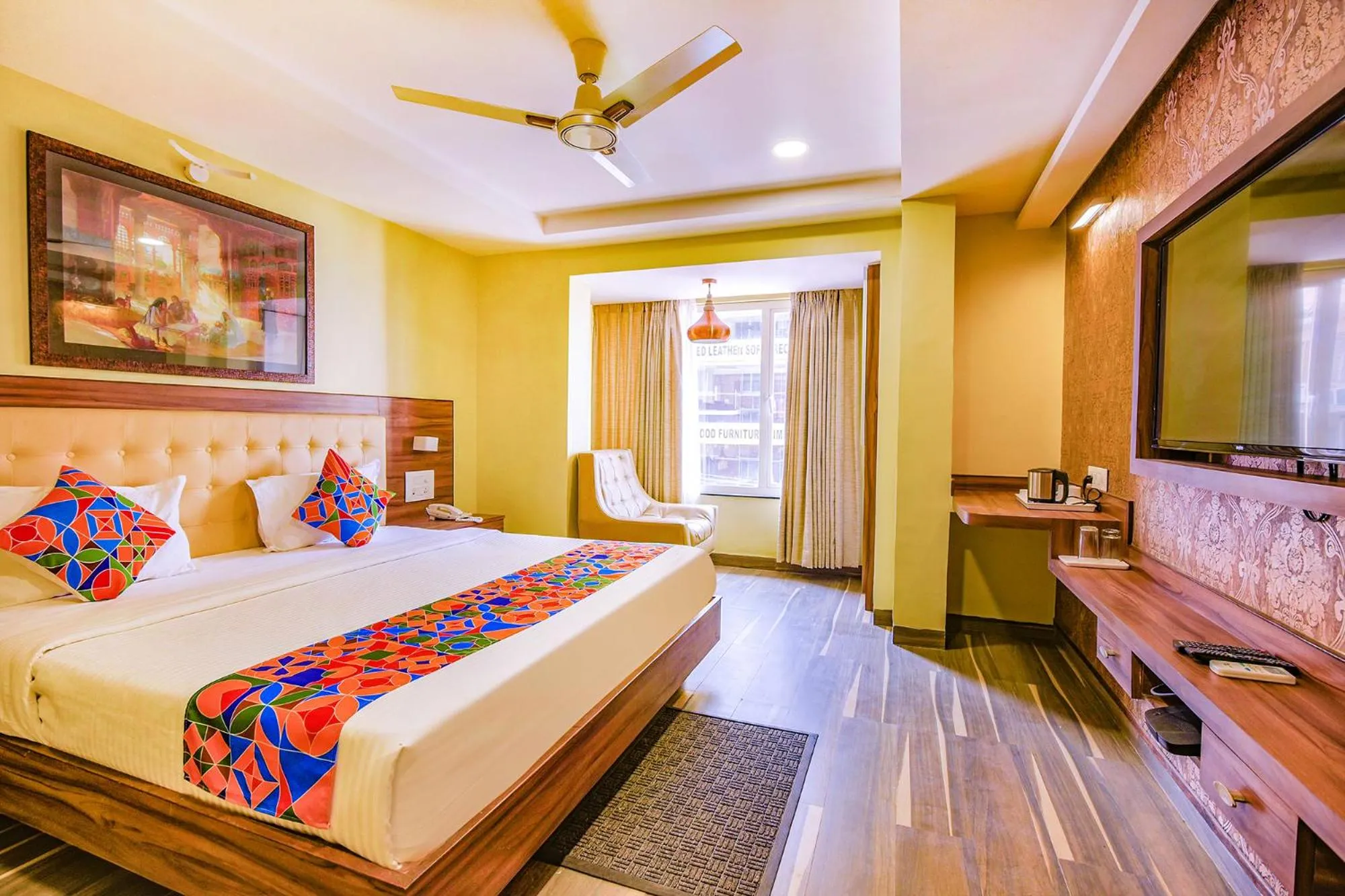 Bed in Via Phoenix Resorts - Nr M Chinnaswamy Stadium