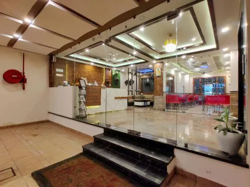 Hotel Divine Residency