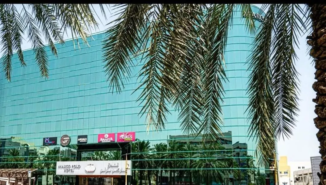 Facade/entrance in Marco Polo Hotel