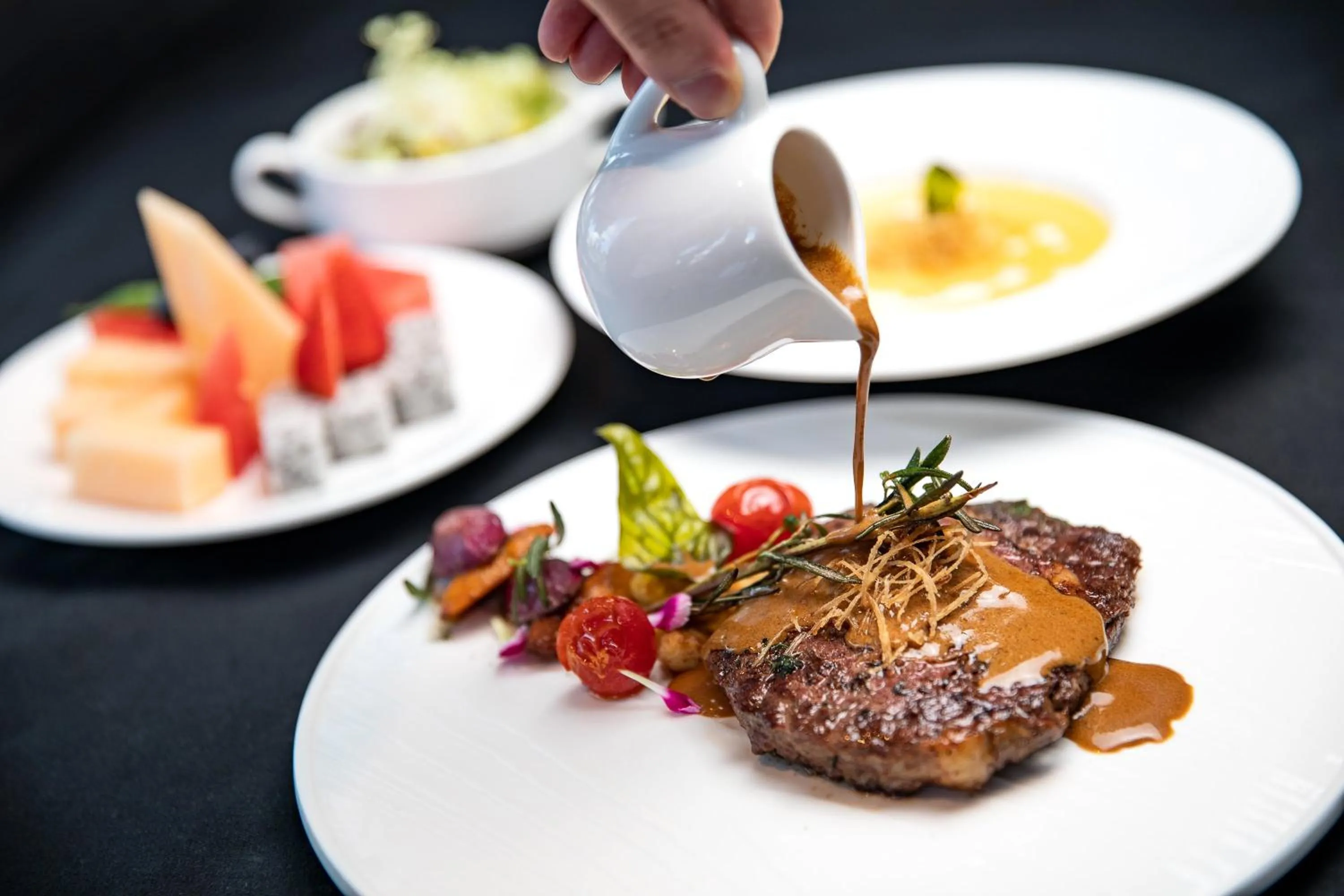 Restaurant/places to eat in EVEN Hotel Shenzhen Nanshan by IHG