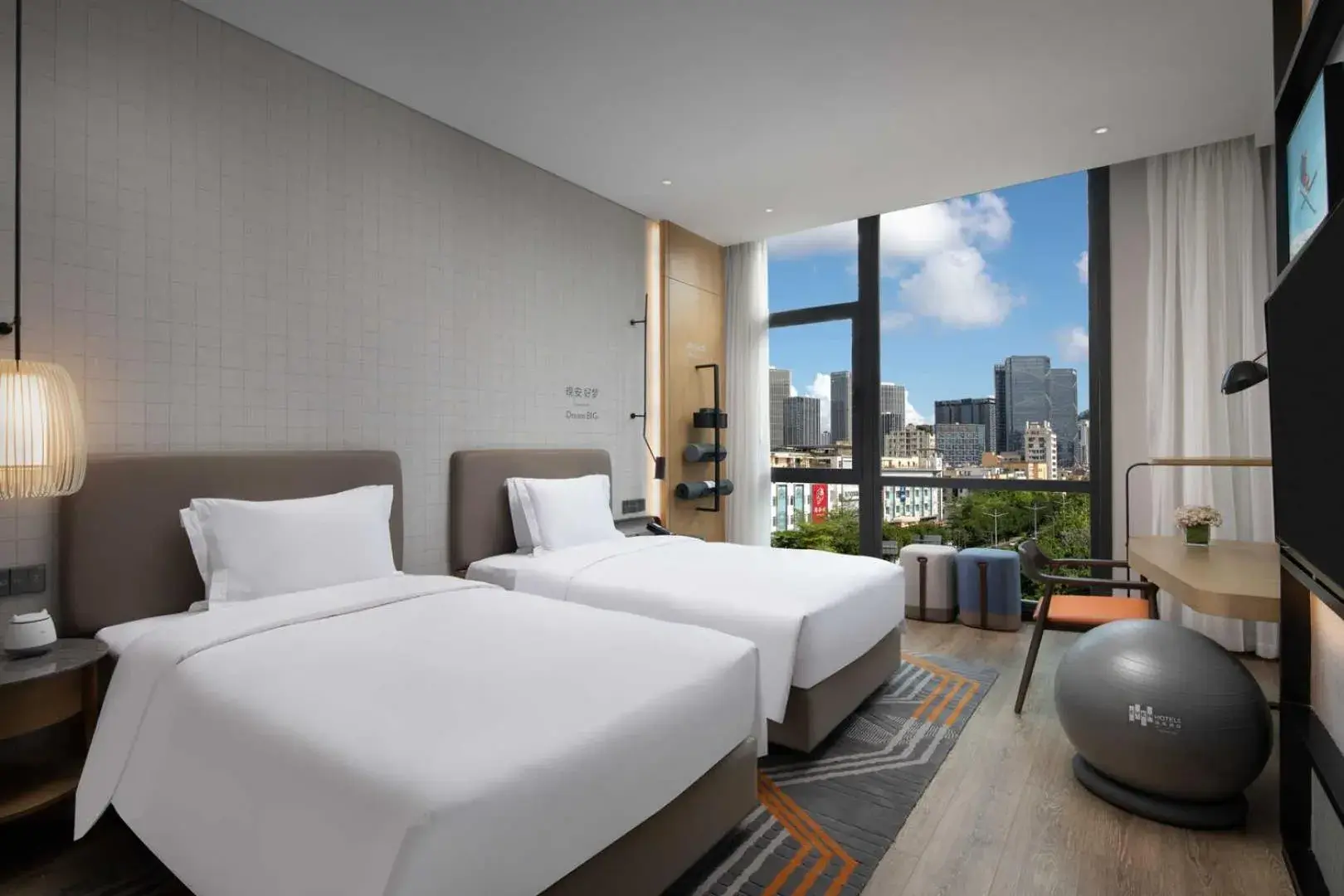 City view, Bed in EVEN Hotel Shenzhen Nanshan by IHG City view, Bed in EVEN Hotel Shenzhen Nanshan by IHG