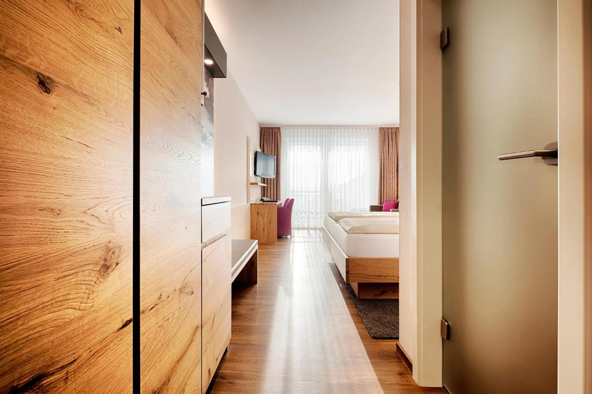 Photo of the whole room, Bed in Hotel Kronelamm im Schwarzwald