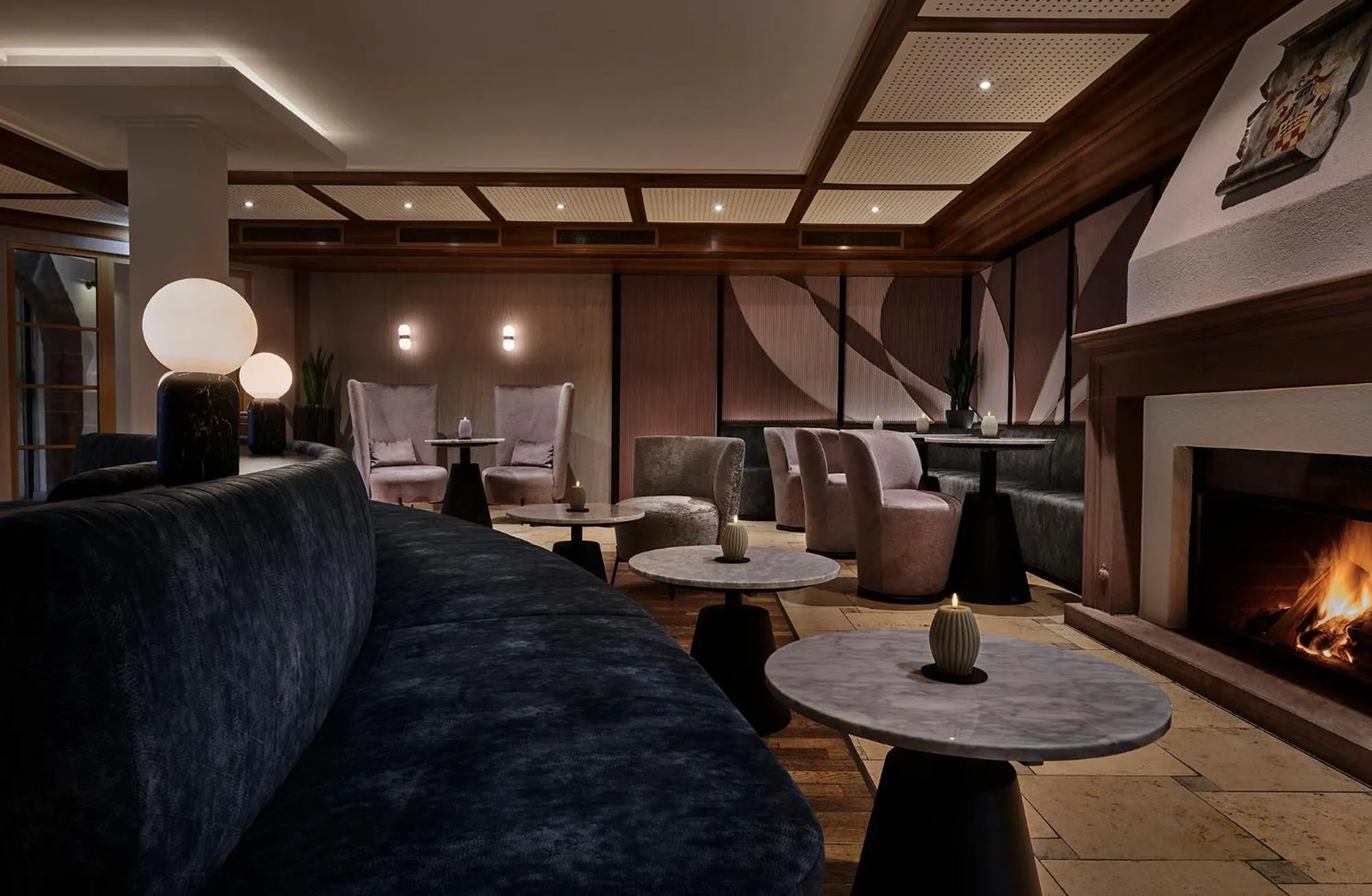 Lounge or bar in Hotel Kronelamm im Schwarzwald