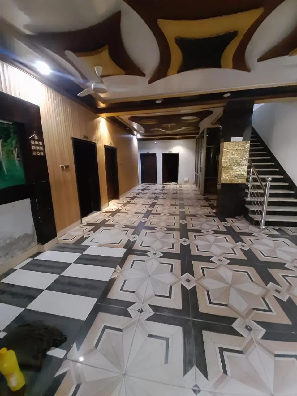 Business facilities in Hotels Inn Multan Laxen Inn Multan Hotels Pakistan