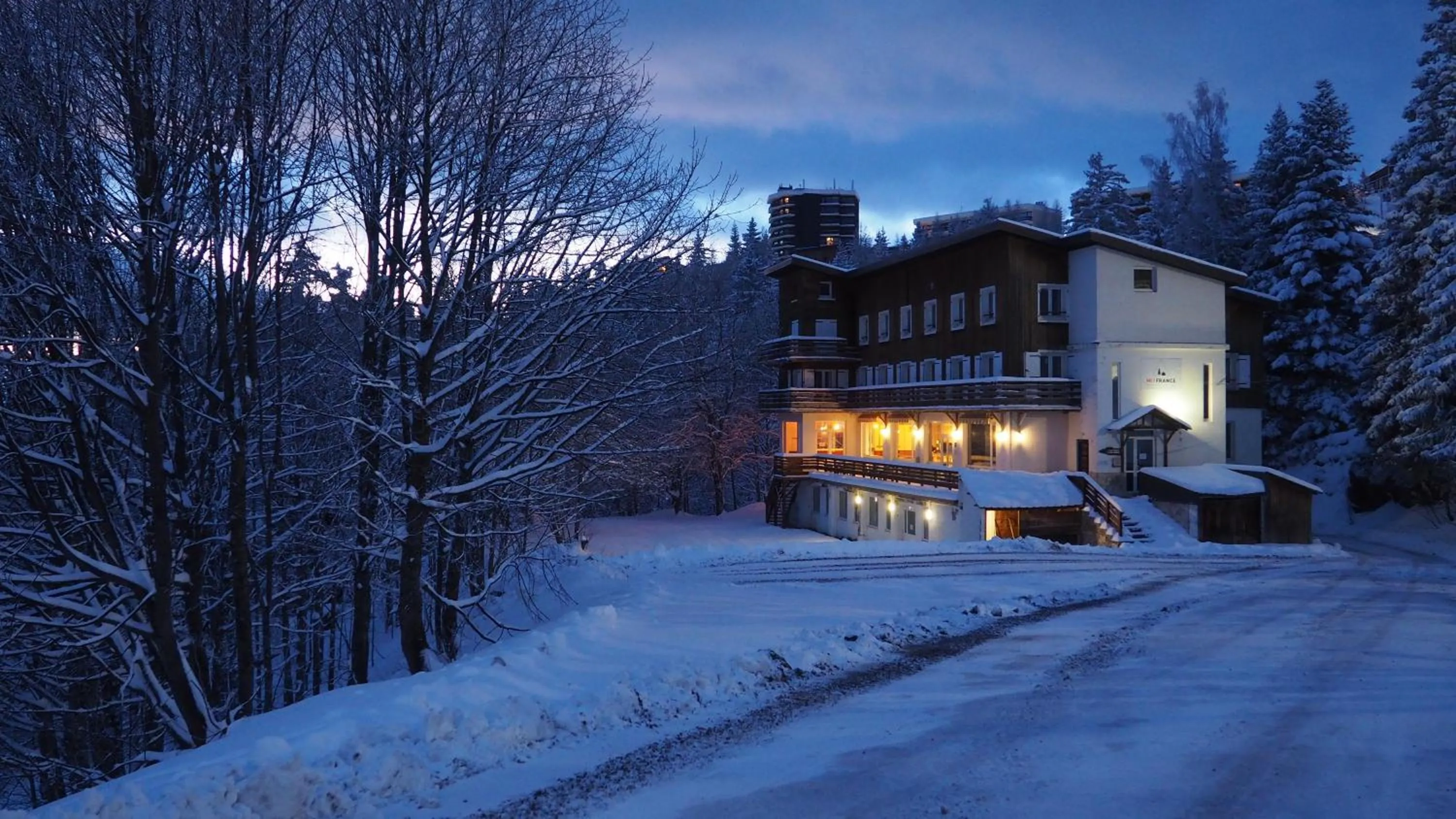 Auberge de Jeunesse HI Chamrousse