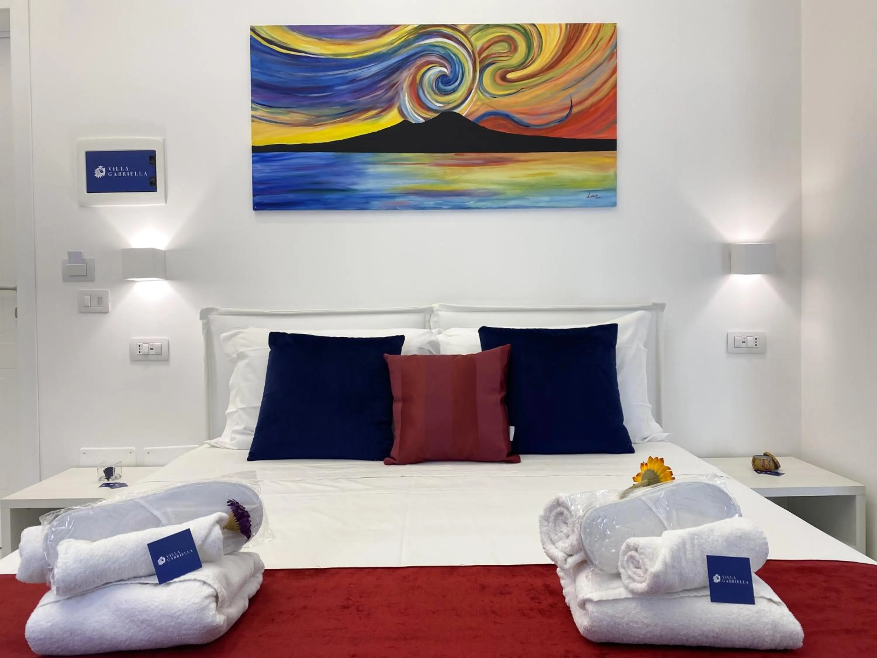 Bed in Villa Gabriella - Rooms & Breakfast