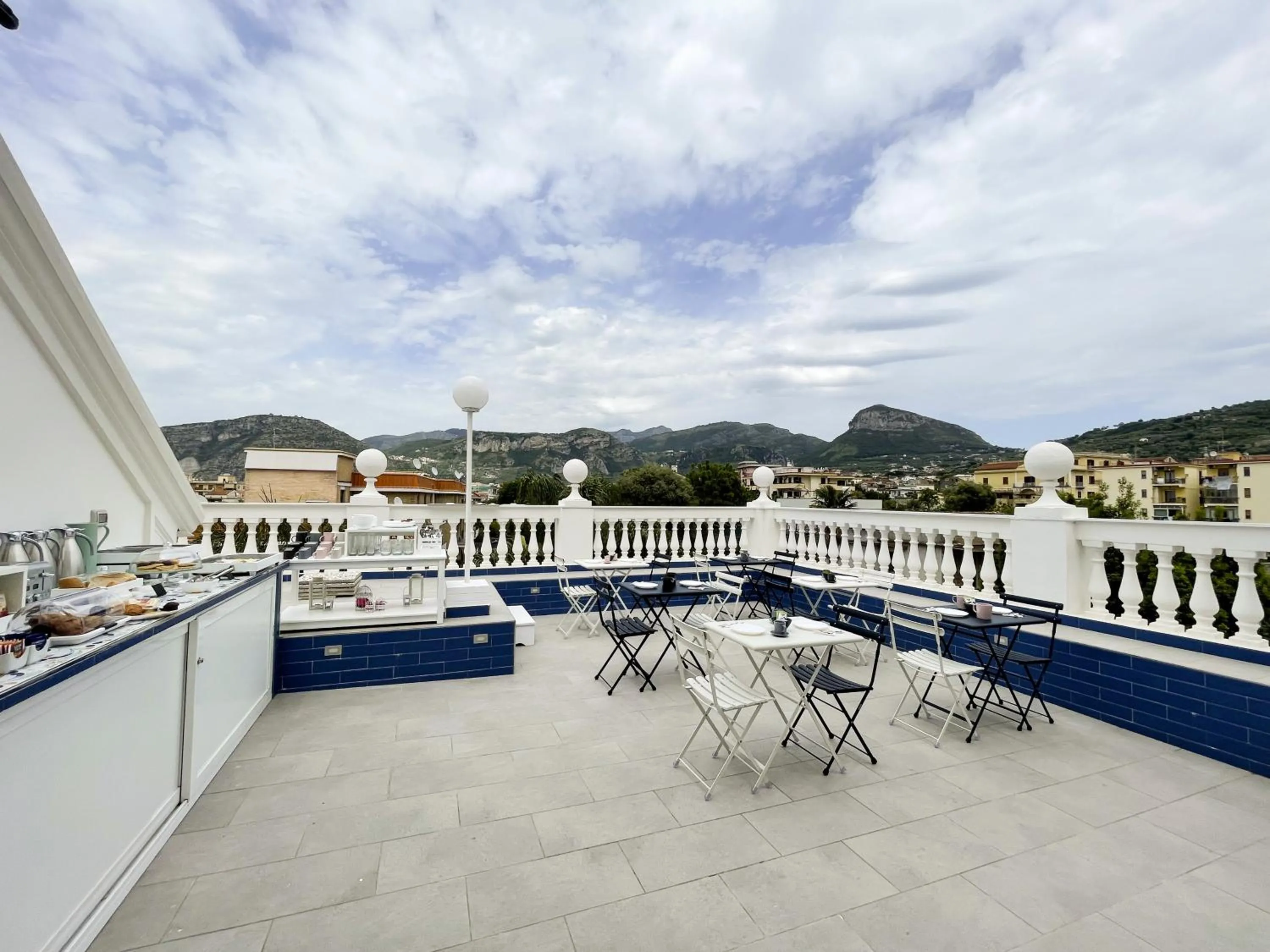 Balcony/Terrace in Villa Gabriella - Rooms & Breakfast