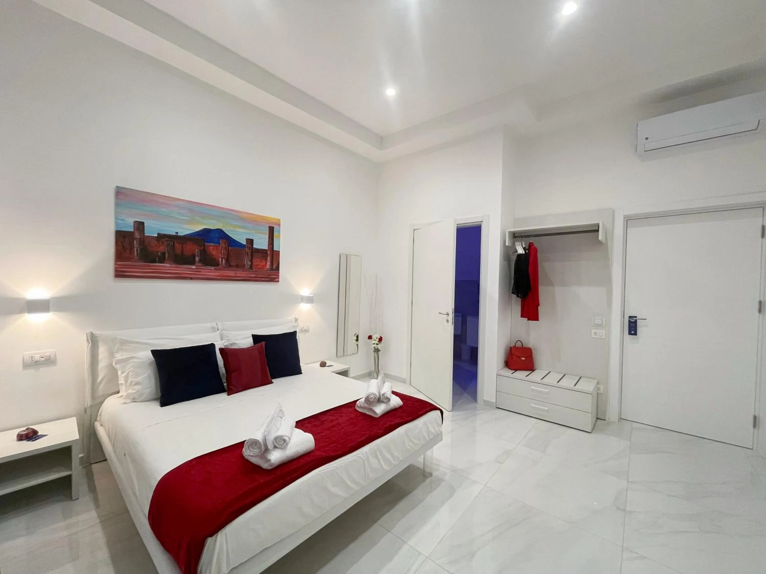 Photo of the whole room, Bed in Villa Gabriella - Rooms & Breakfast