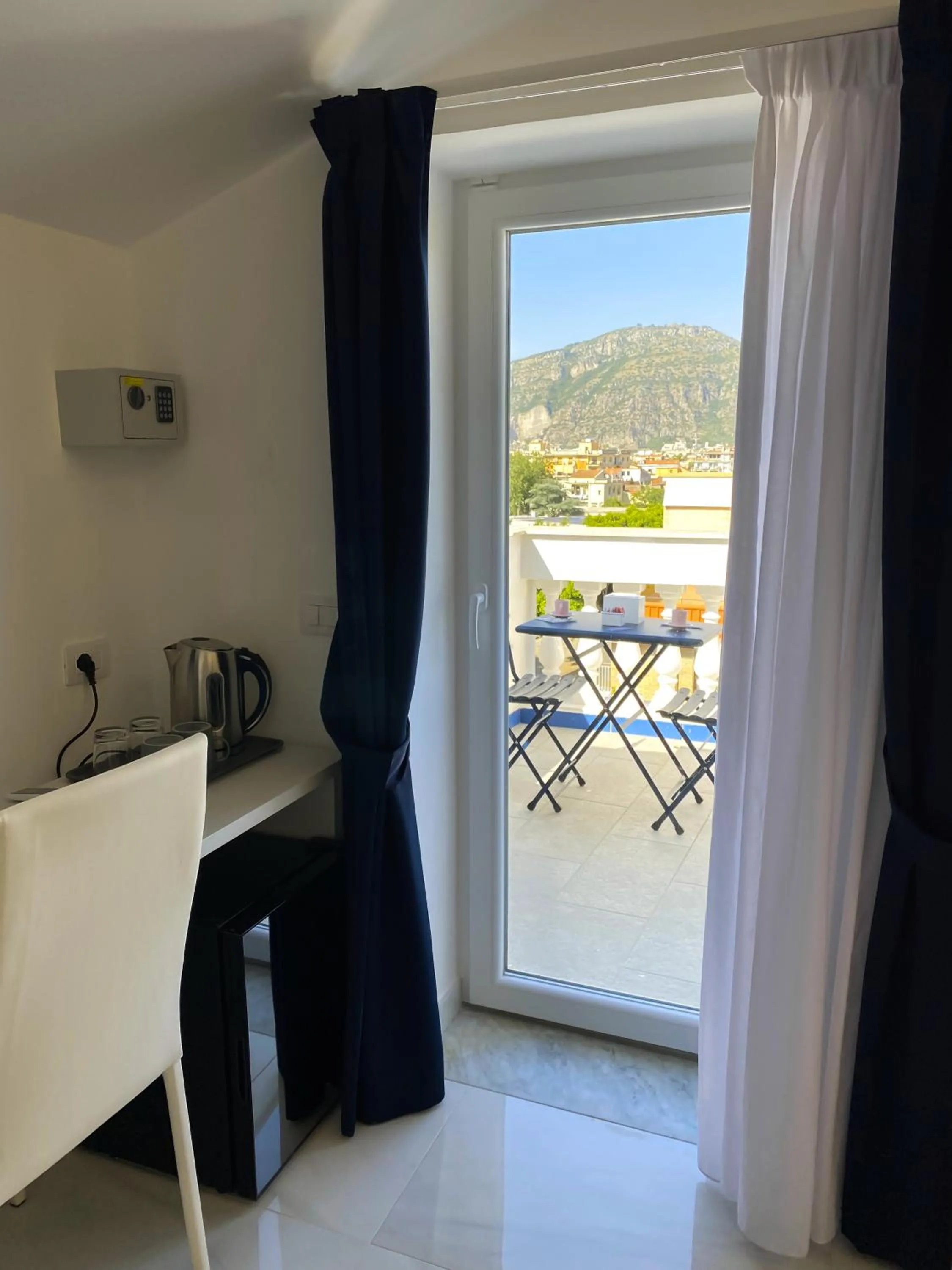Balcony/Terrace in Villa Gabriella - Rooms & Breakfast