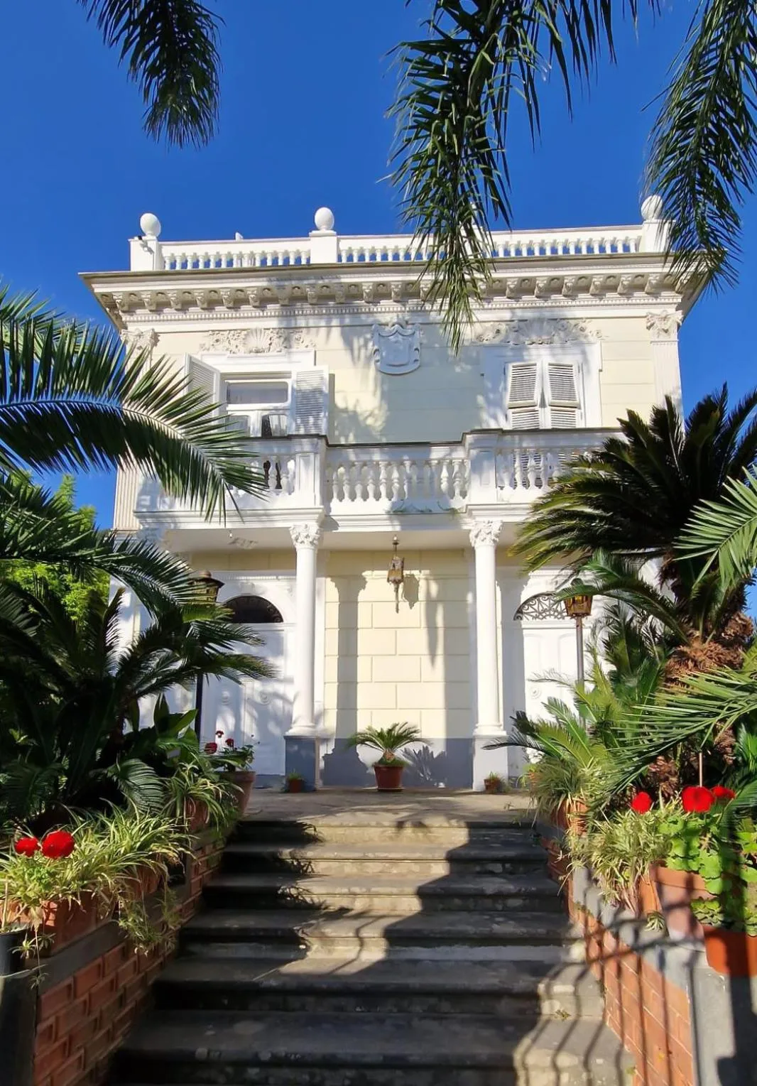 Property building in Villa Gabriella - Rooms & Breakfast