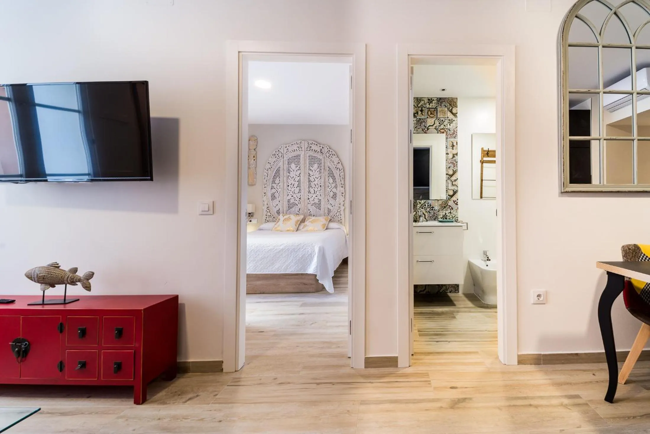 Area and facilities, Bed in Suite Capitán 2