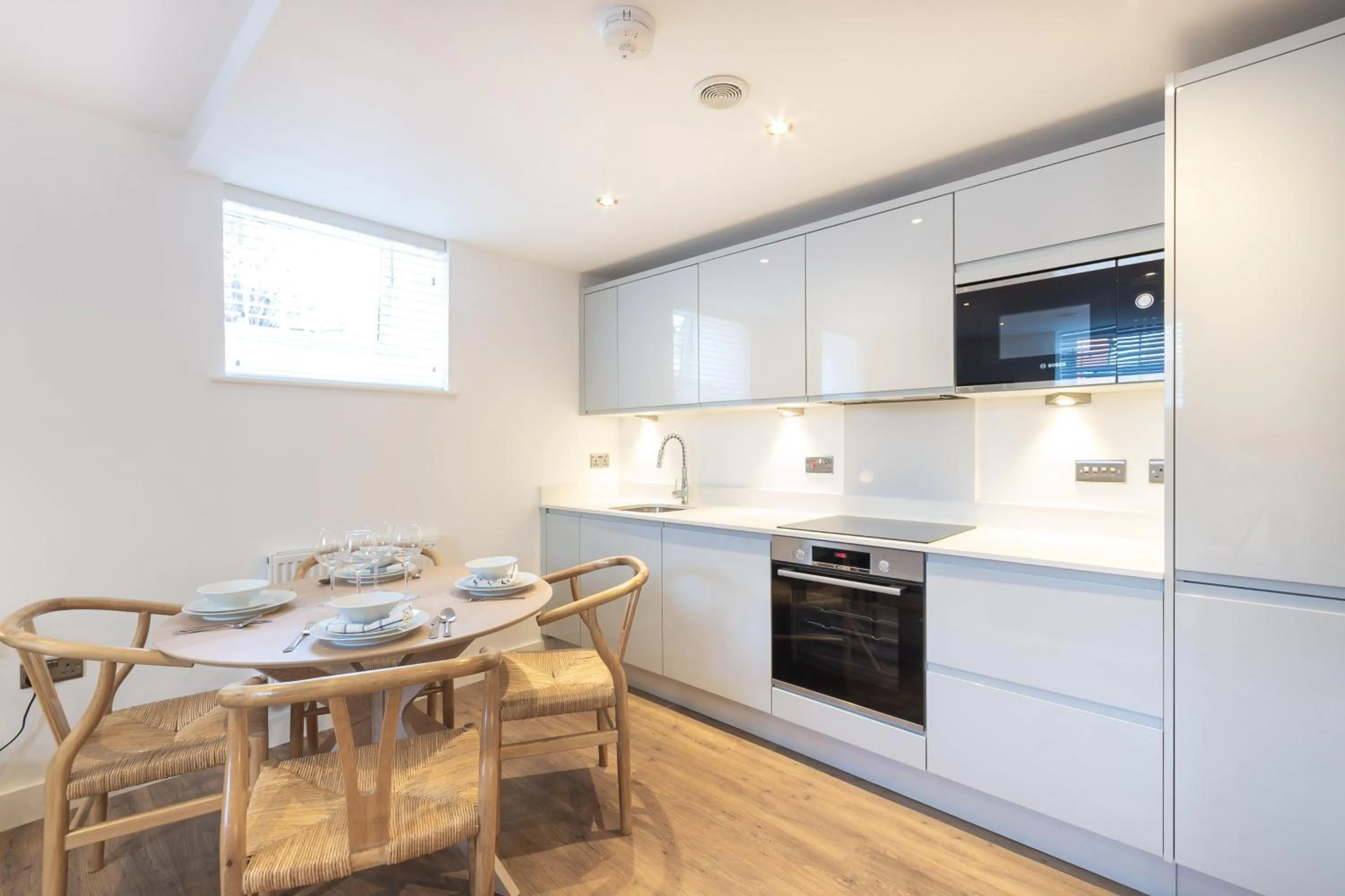 Kitchen or kitchenette in Concorde House Luxury Apartments - Chester