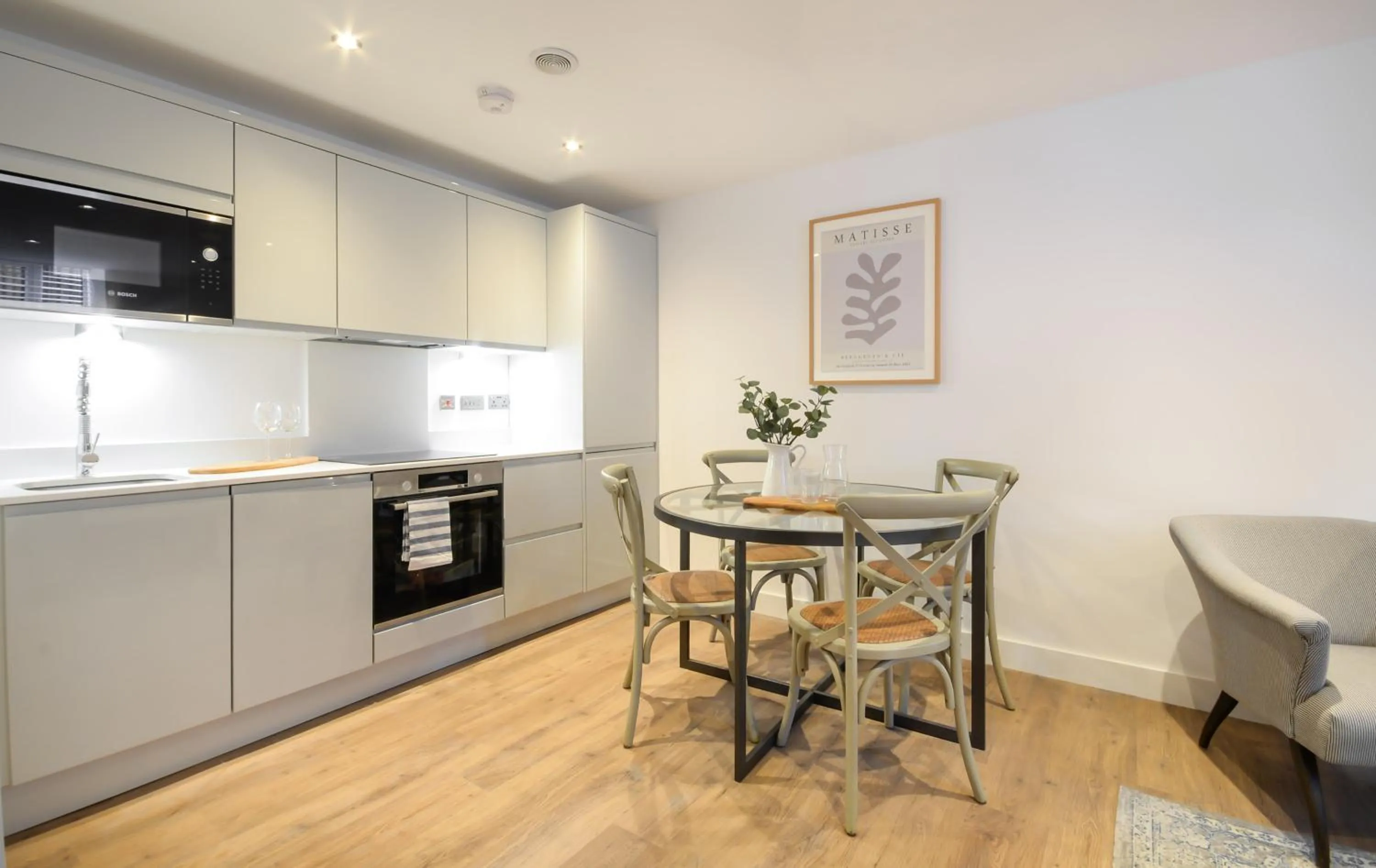 Kitchen or kitchenette in Concorde House Luxury Apartments - Chester