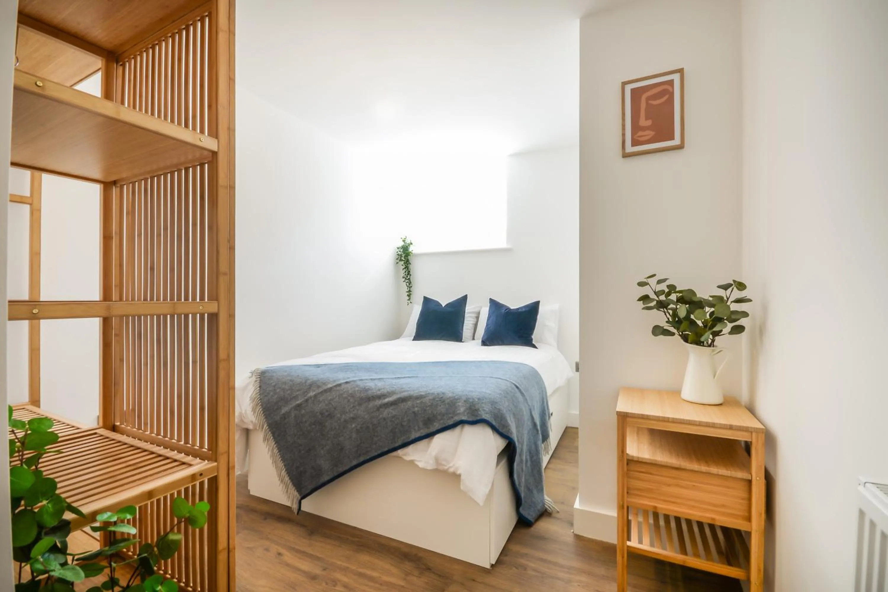 Bed in Concorde House Luxury Apartments - Chester