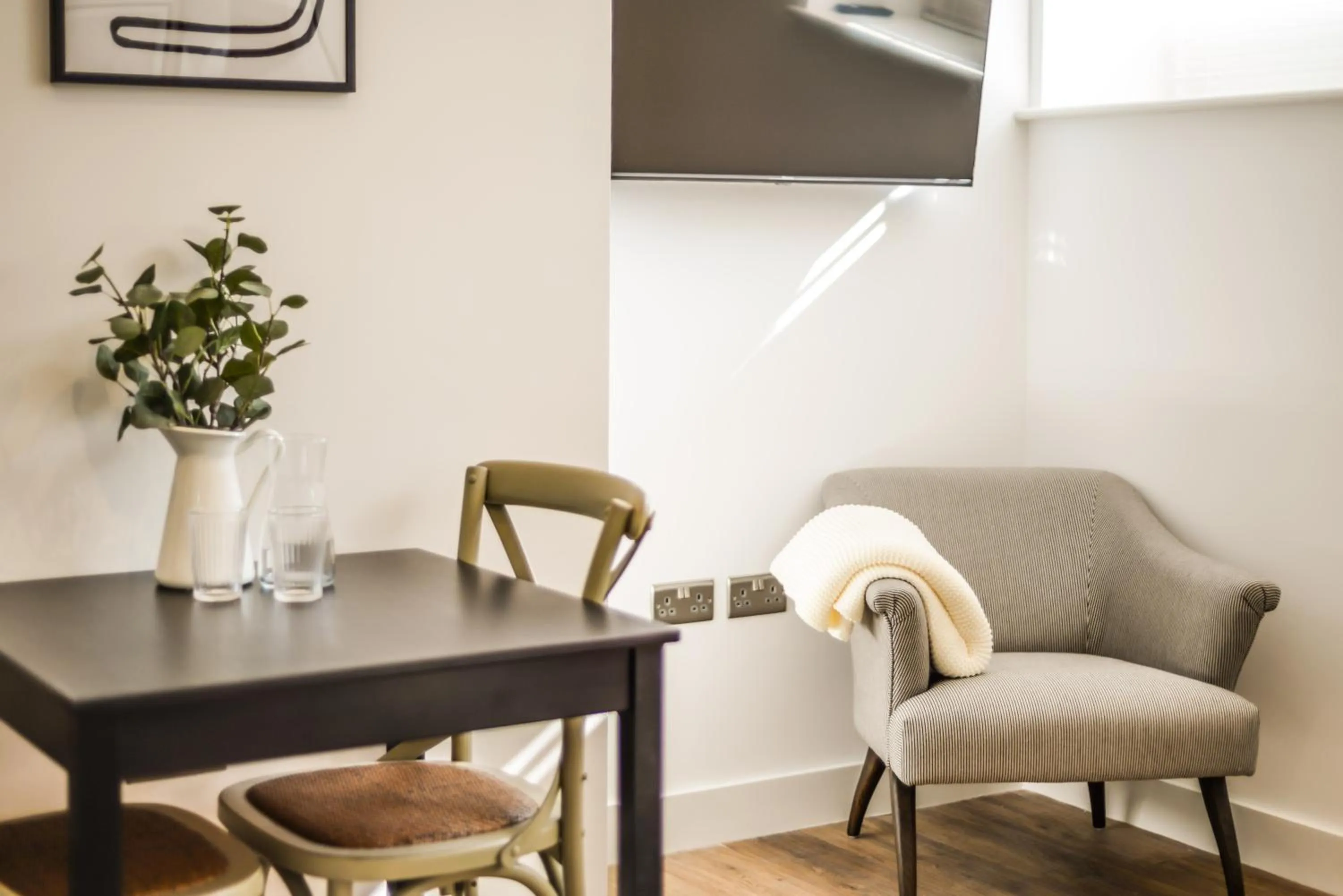 Dining area in Concorde House Luxury Apartments - Chester