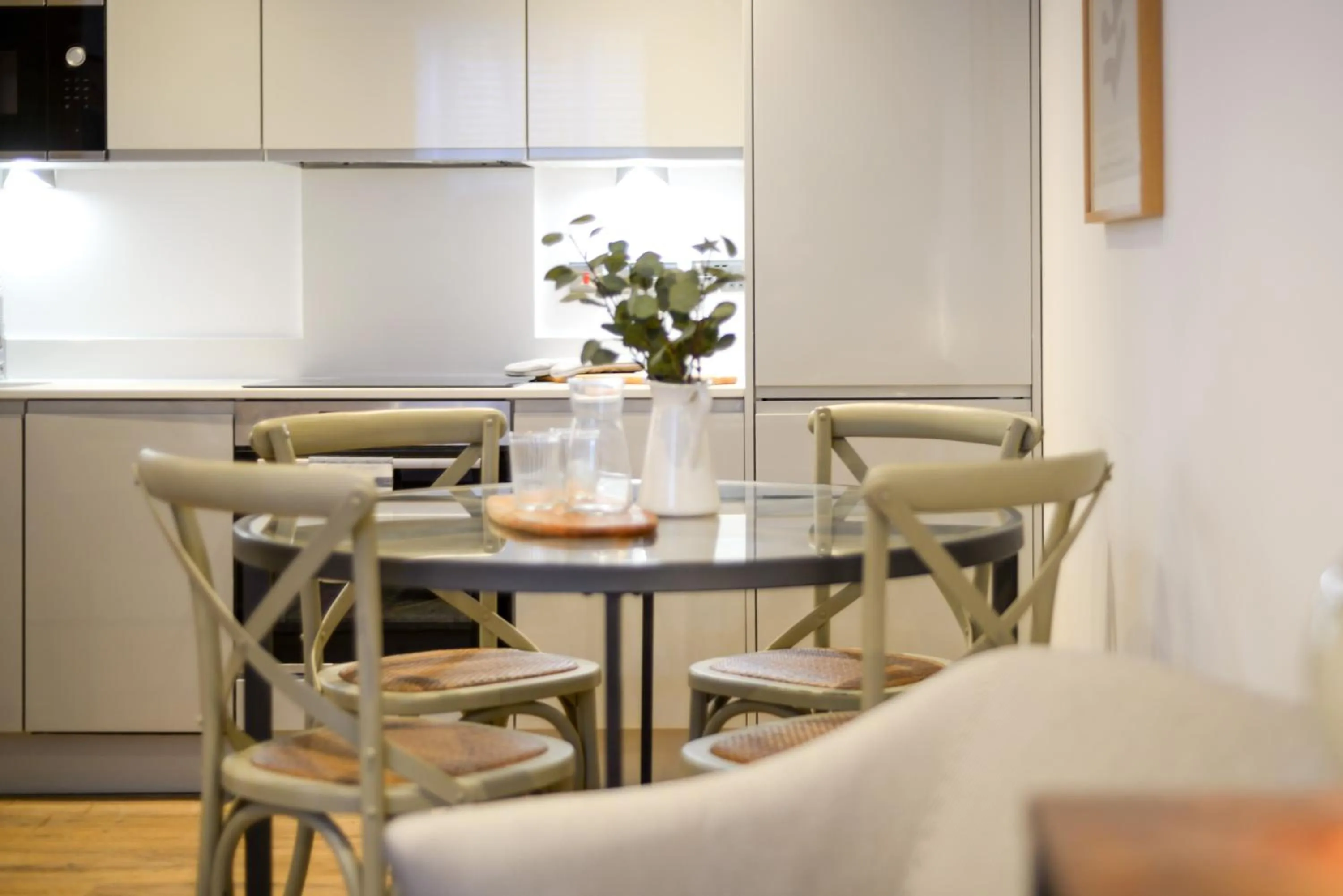 Kitchen or kitchenette in Concorde House Luxury Apartments - Chester