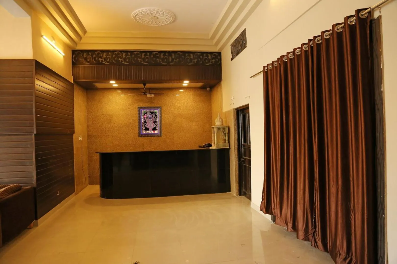 Facade/entrance in Hotel Ace Plaza