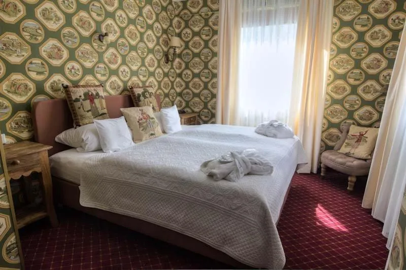 Bed in Landhotel Kern